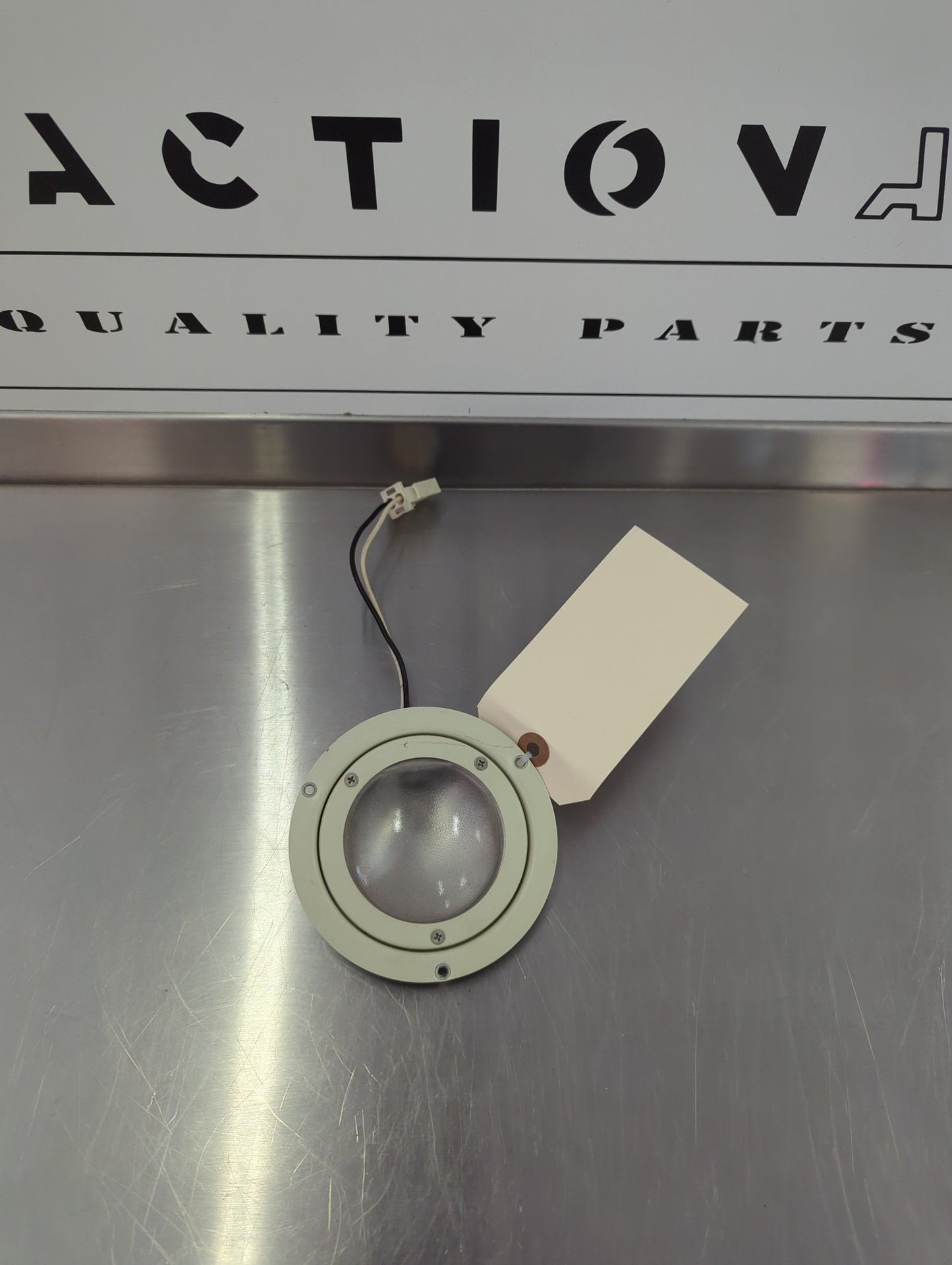 01 - 0770339 - 2 PIPER MALIBU PA - 46 - 350P Flood Light Assy 28V ALT: 572 - 648 / 87499 - 4 | FractionAIR Parts - Aircraft Parts & Accessories