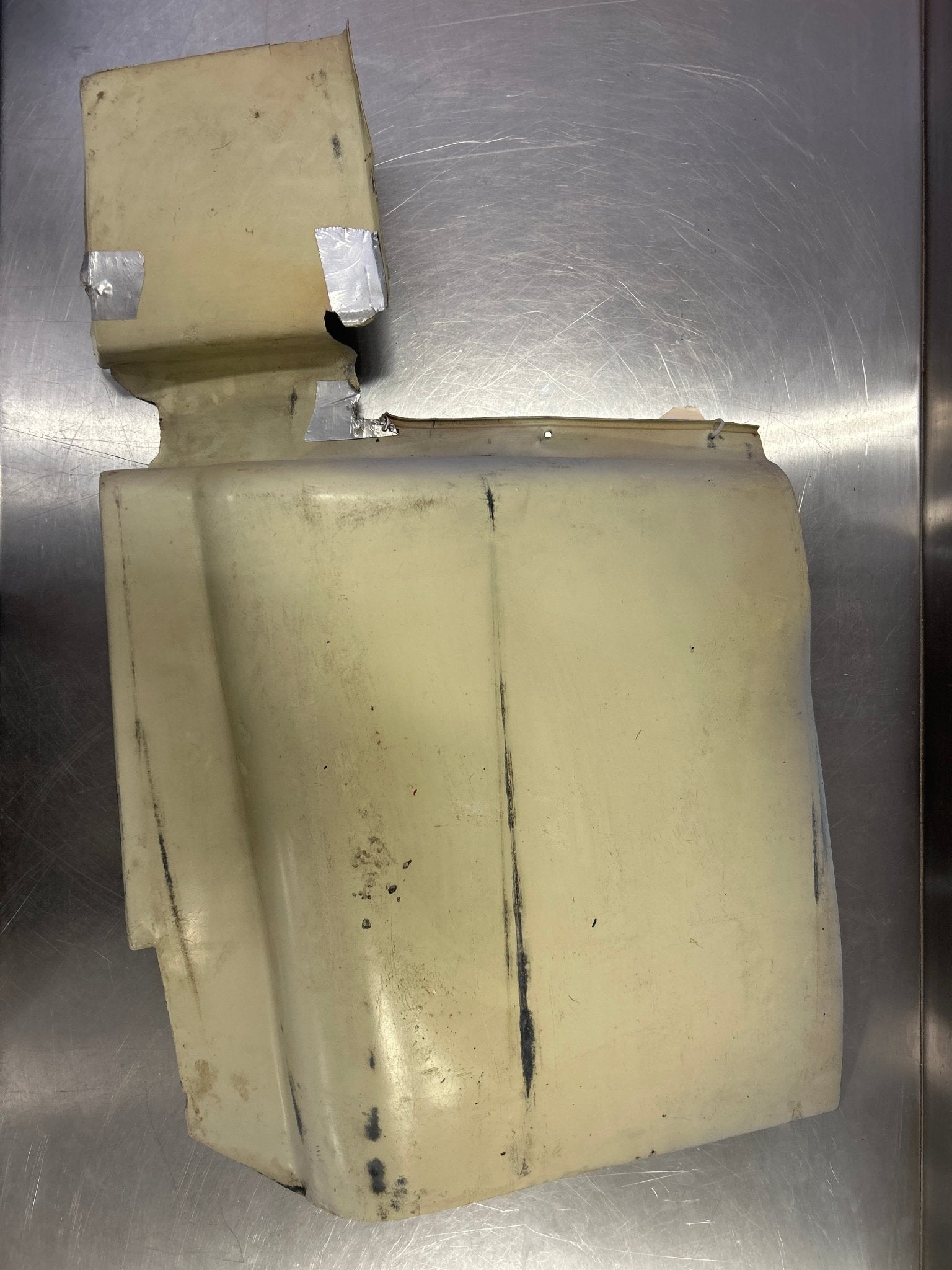 0400129 - 3 Cessna PANEL - UPHOLSTERY LH | FractionAIR Parts - Aircraft Parts & Accessories