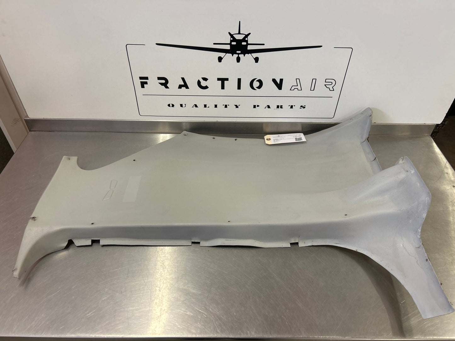 0400129 - 4 Cessna PANEL - REAR DOORPOST RH | FractionAIR Parts - Aircraft Parts & Accessories