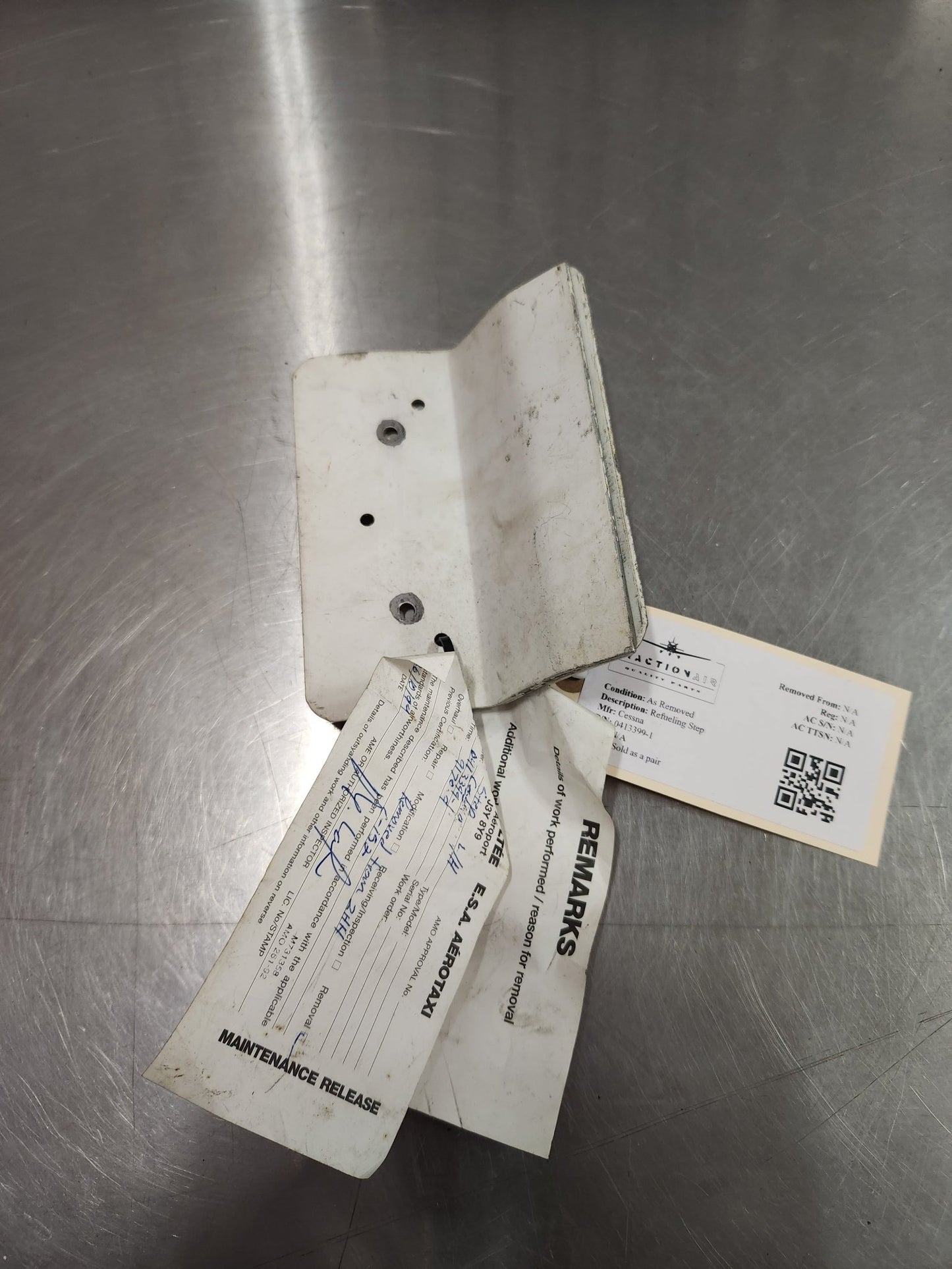 0413399 - 1 Cessna Refueling Step | FractionAIR Parts - Aircraft Parts & Accessories