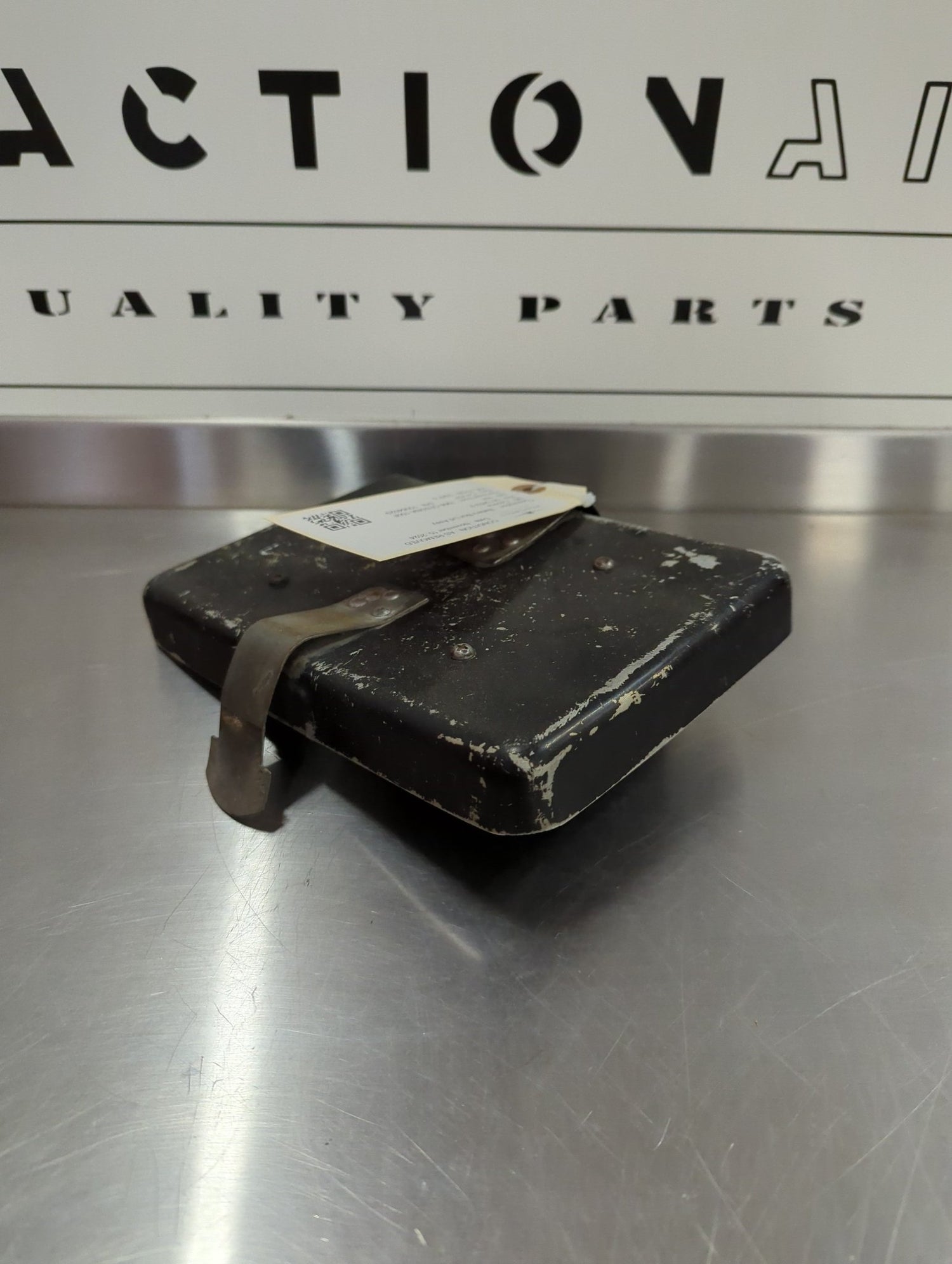 0413402 - 2 CESSNA 150F Battery Box Lid Assy | FractionAIR Parts - Aircraft Parts & Accessories