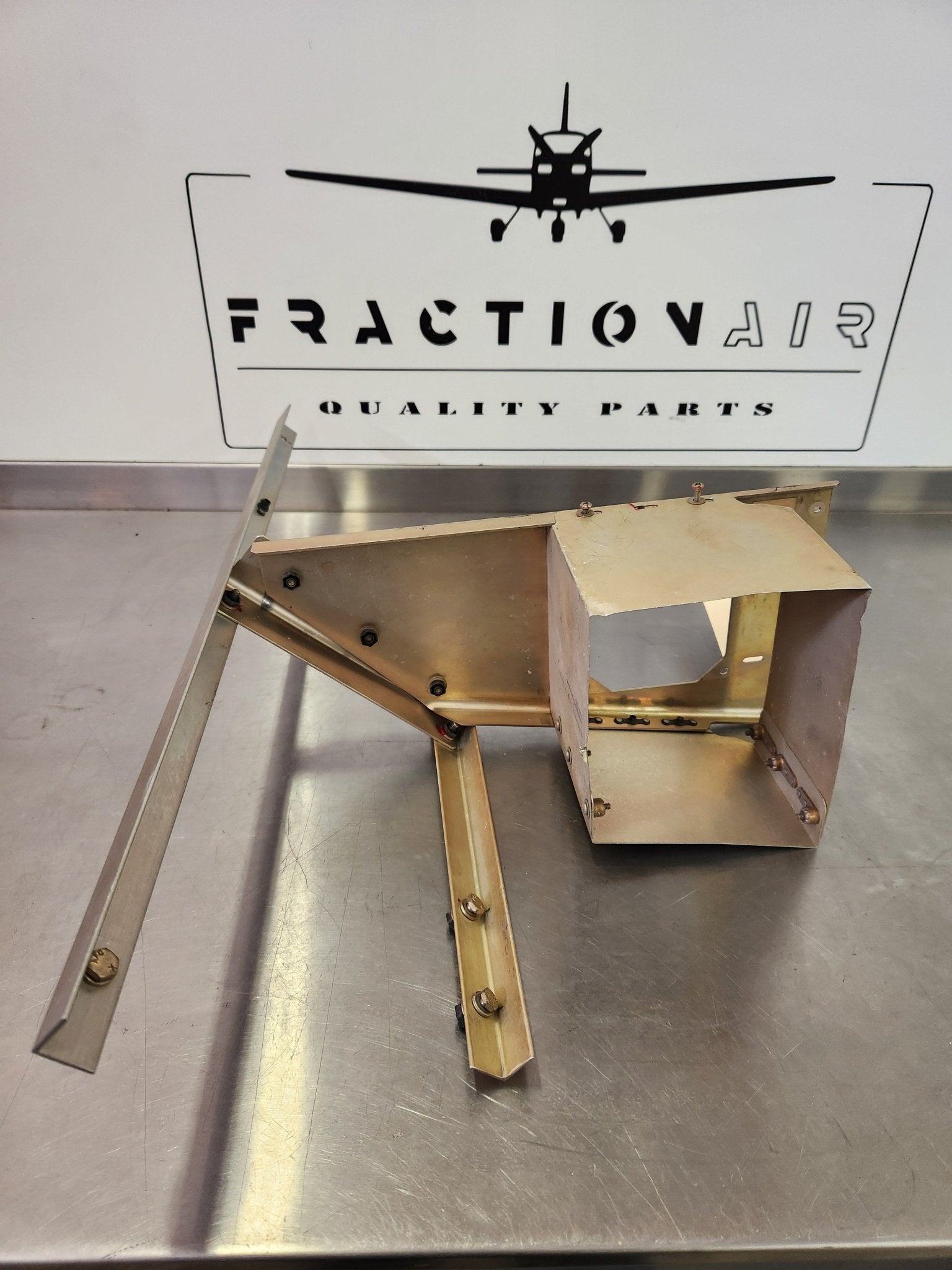 047 - 09537 - 0002, 047 - 6797 - 02, 047 - 6795 - 02, 047 - 6799 allledsignal avionics inc Bendix King Tray, autopilot servo bracket, | FractionAIR Parts - Aircraft Parts & Accessories