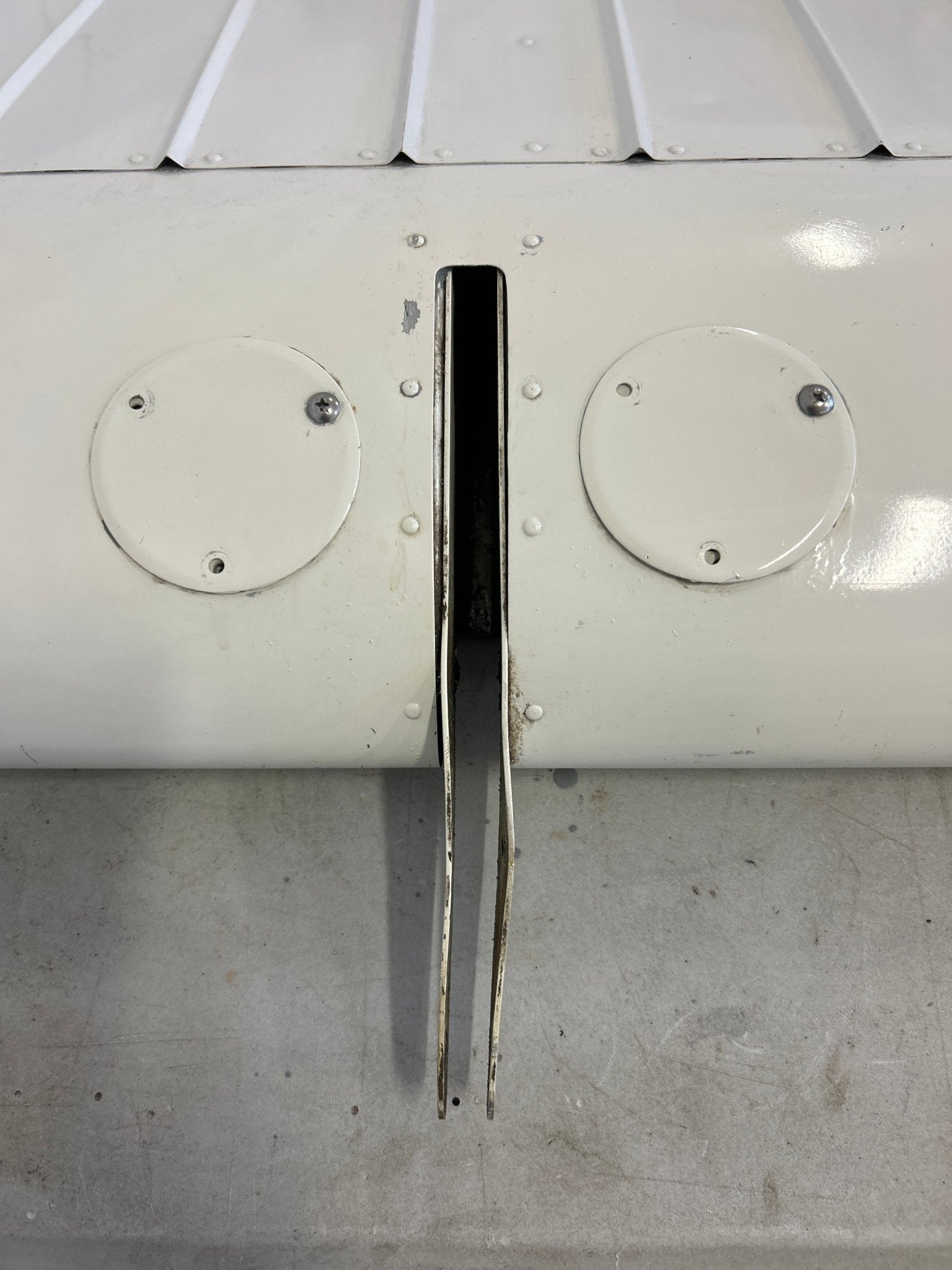 0523901 - 1 Cessna Flap Assy RH | FractionAIR Parts - Aircraft Parts & Accessories