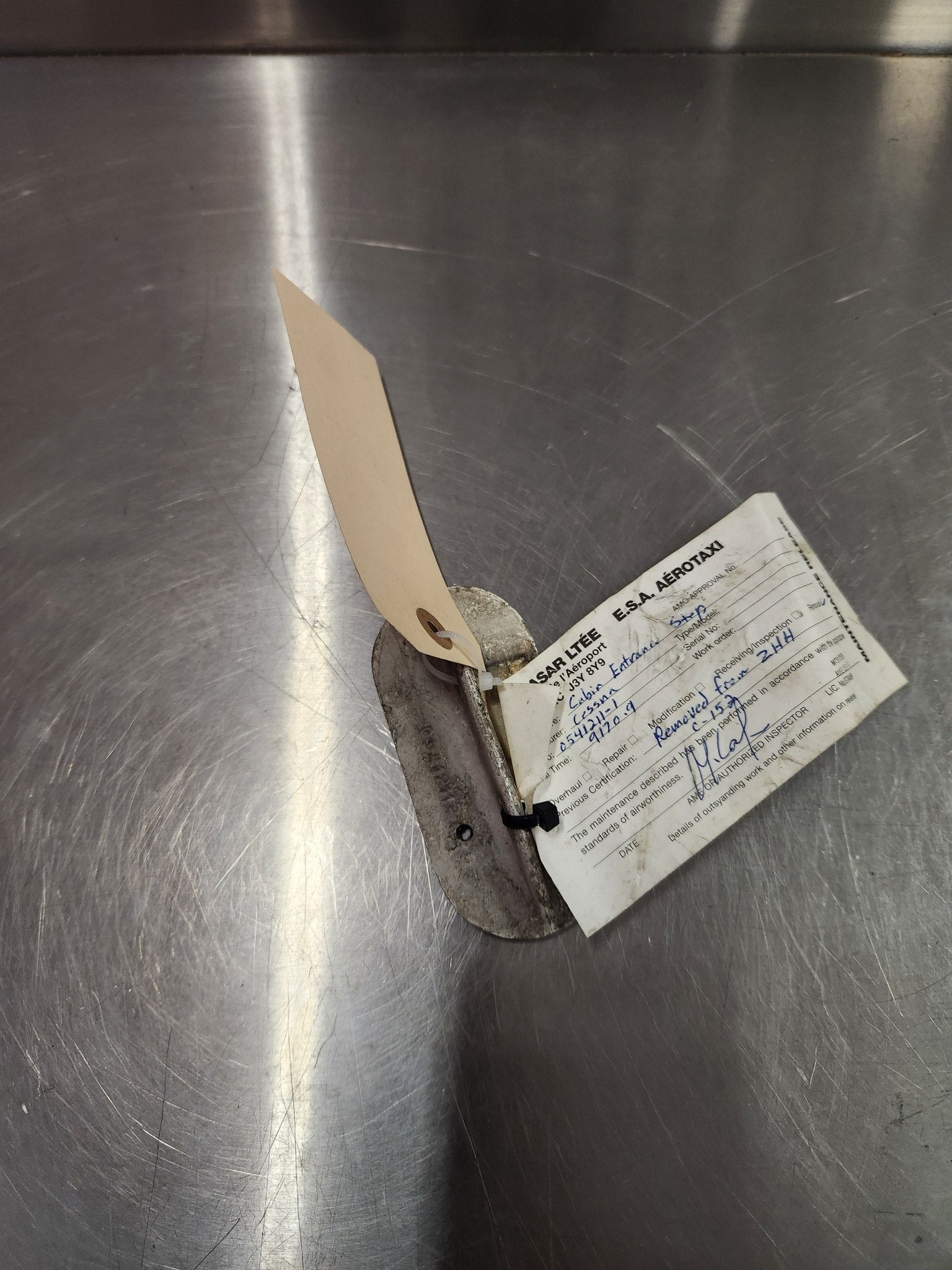 0541211 - 1 Cessna Step | FractionAIR Parts - Aircraft Parts & Accessories