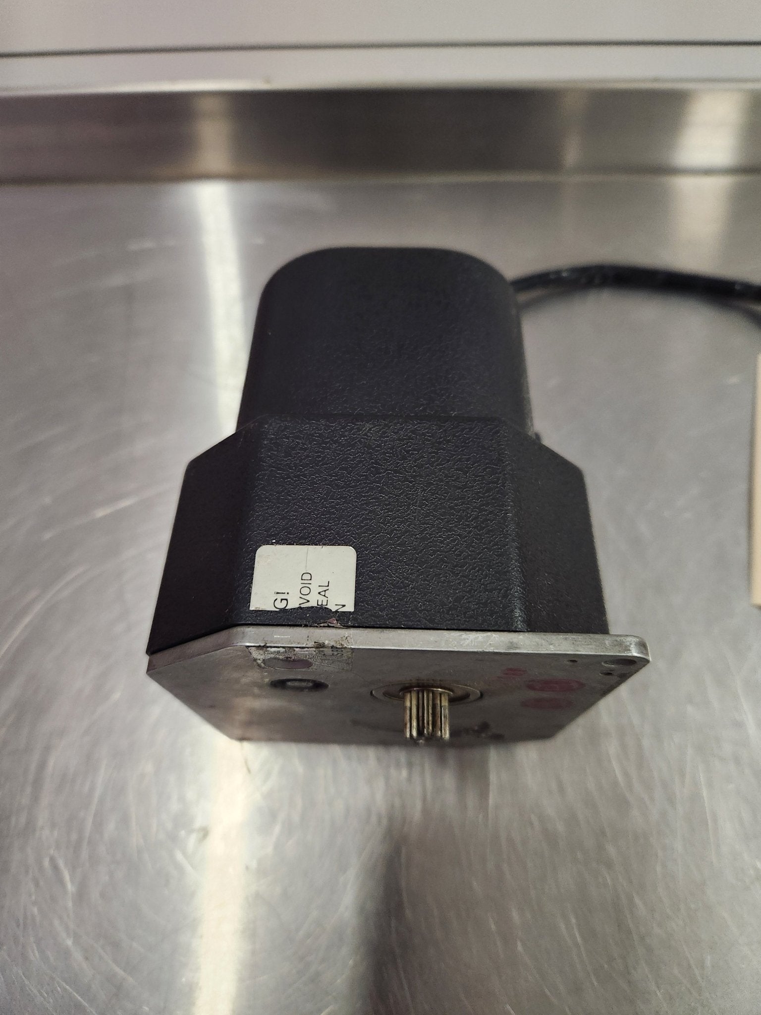 065 - 00178 - 2200 Bendix King Servo Pitch KS - 270C | FractionAIR Parts - Aircraft Parts & Accessories