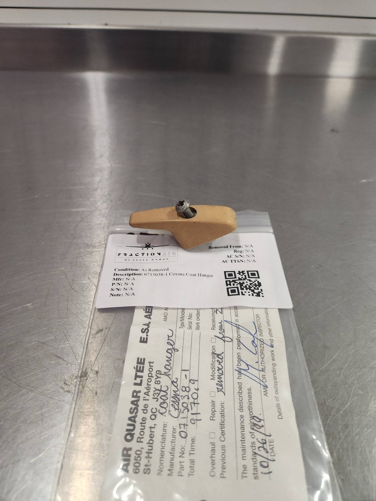 0715038 - 1 Cessna Coat Hanger | FractionAIR Parts - Aircraft Parts & Accessories