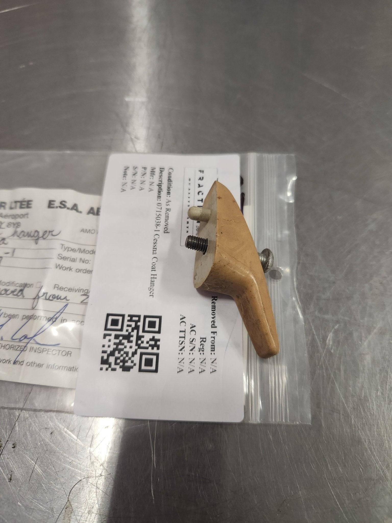 0715038 - 1 Cessna Coat Hanger | FractionAIR Parts - Aircraft Parts & Accessories