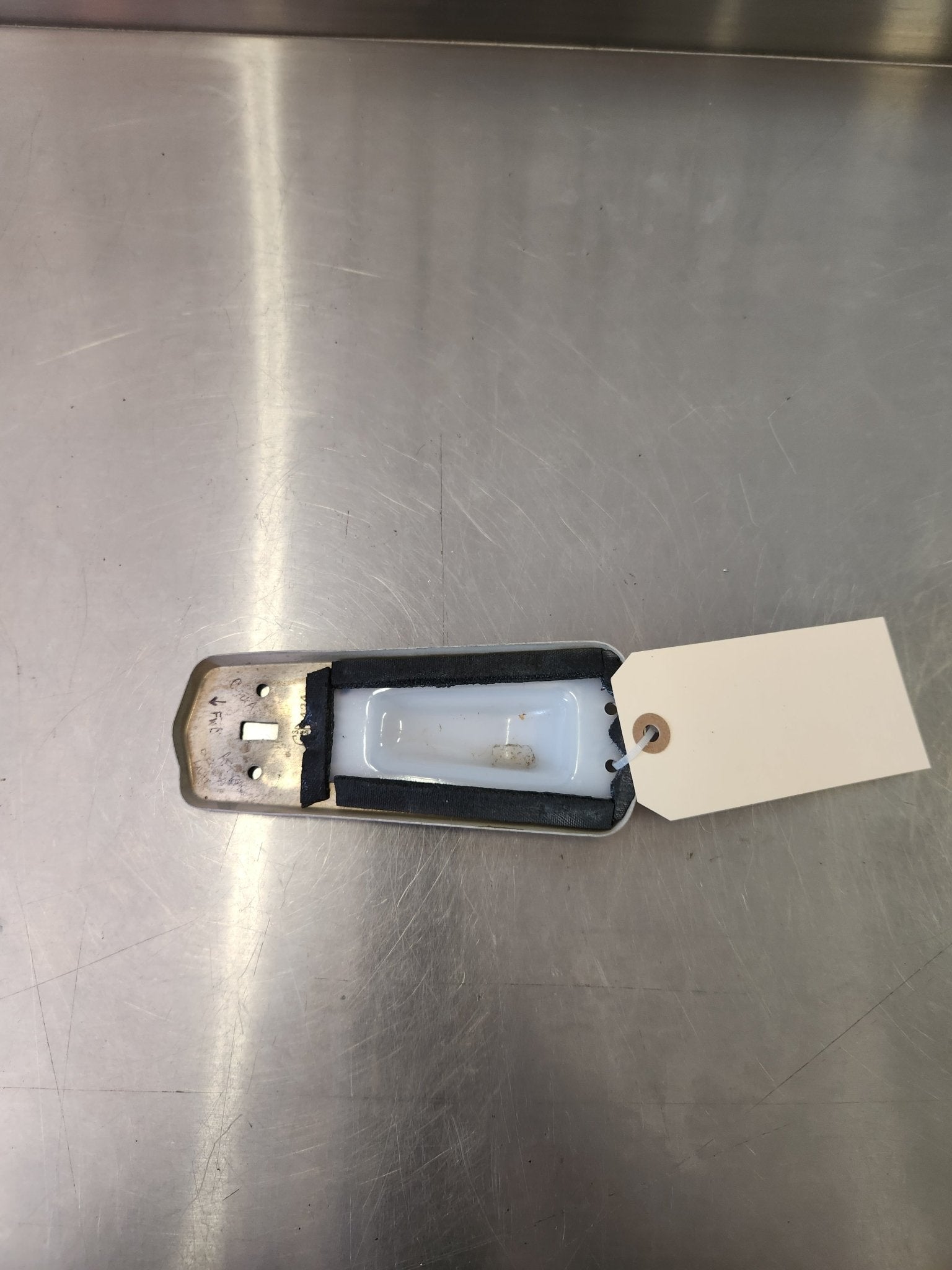 0812351 - 3 Cessna COVER - DOME LIGHT LENS RETAINING | FractionAIR Parts - Aircraft Parts & Accessories