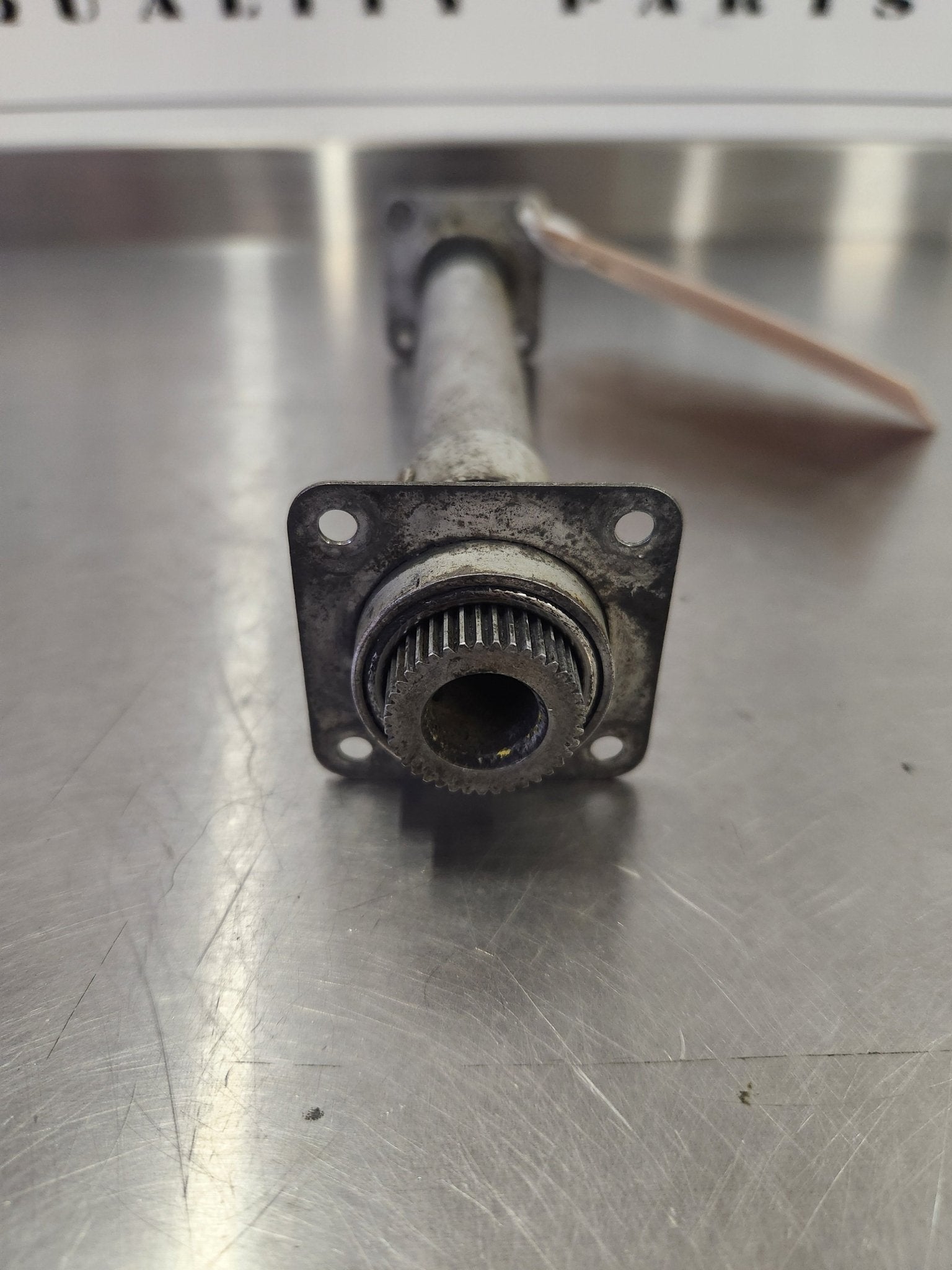 0842130 - 4 Cessna TORQUE TUBE | FractionAIR Parts - Aircraft Parts & Accessories