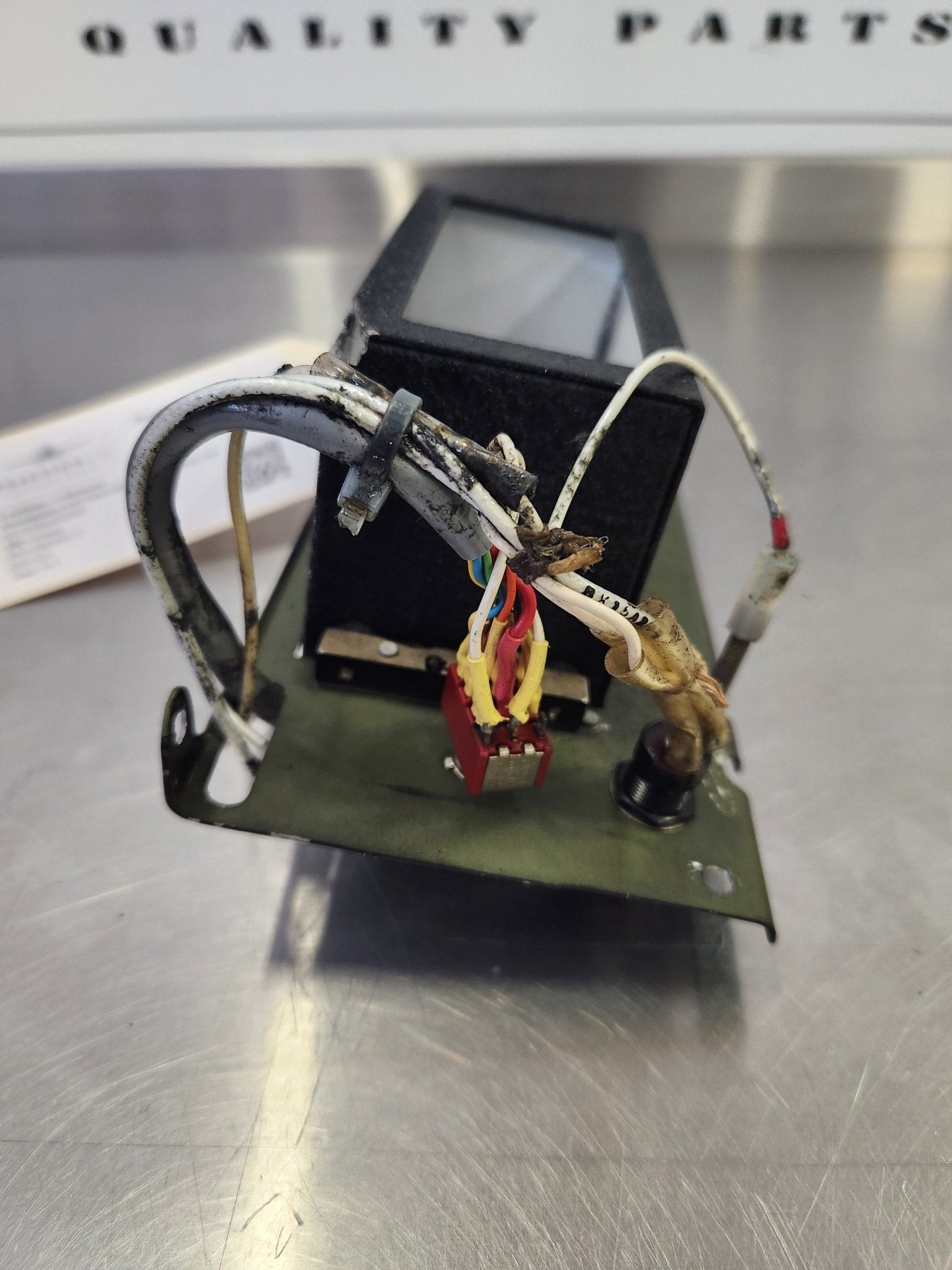 0850458 - 12 Cessna CONTROL BOX ASSY - PROPELLER SYNCHRONIZER | FractionAIR Parts - Aircraft Parts & Accessories