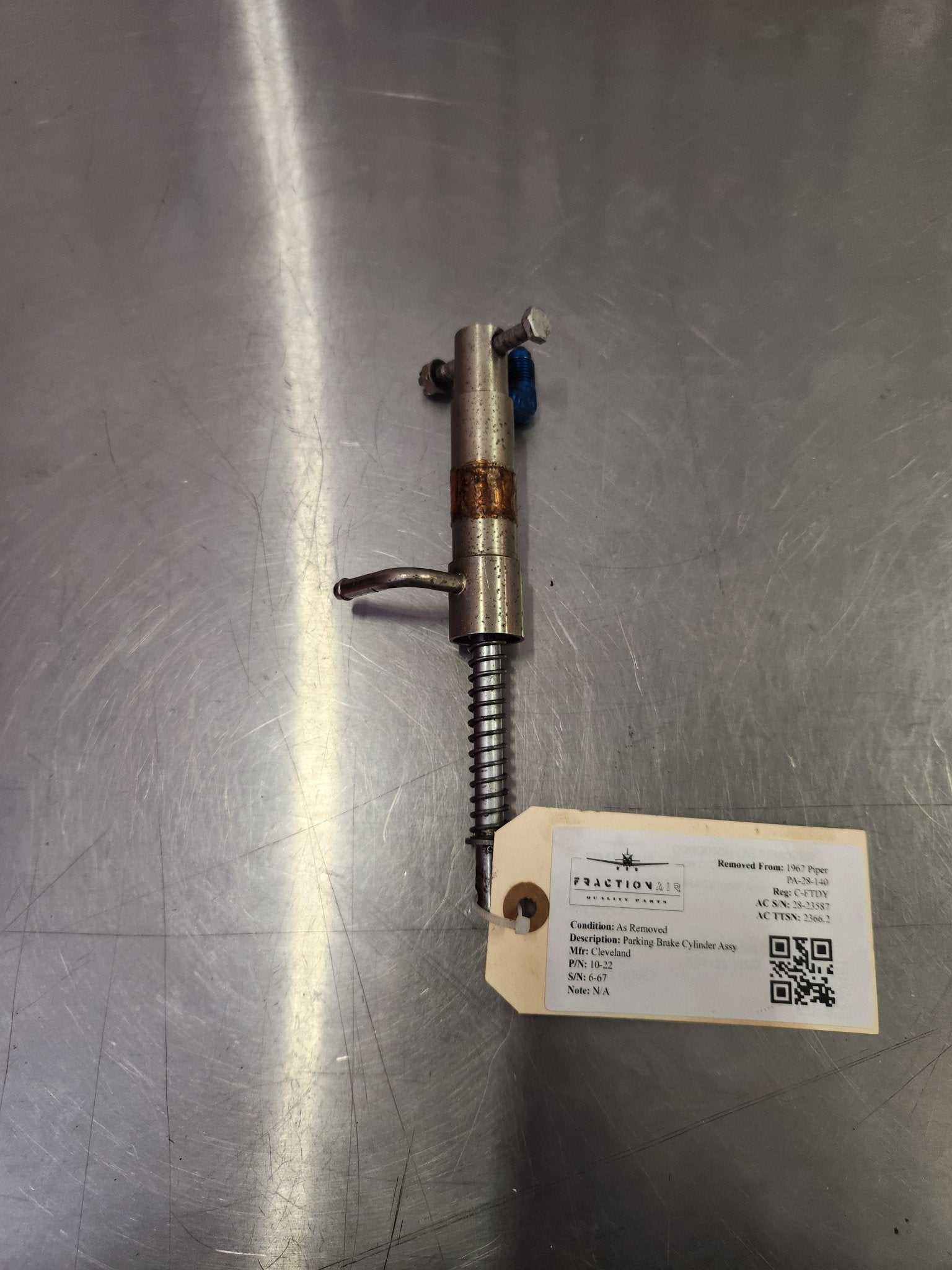 10 - 22 Cleveland Parking Brake Cylinder Assy | FractionAIR Parts - Aircraft Parts & Accessories