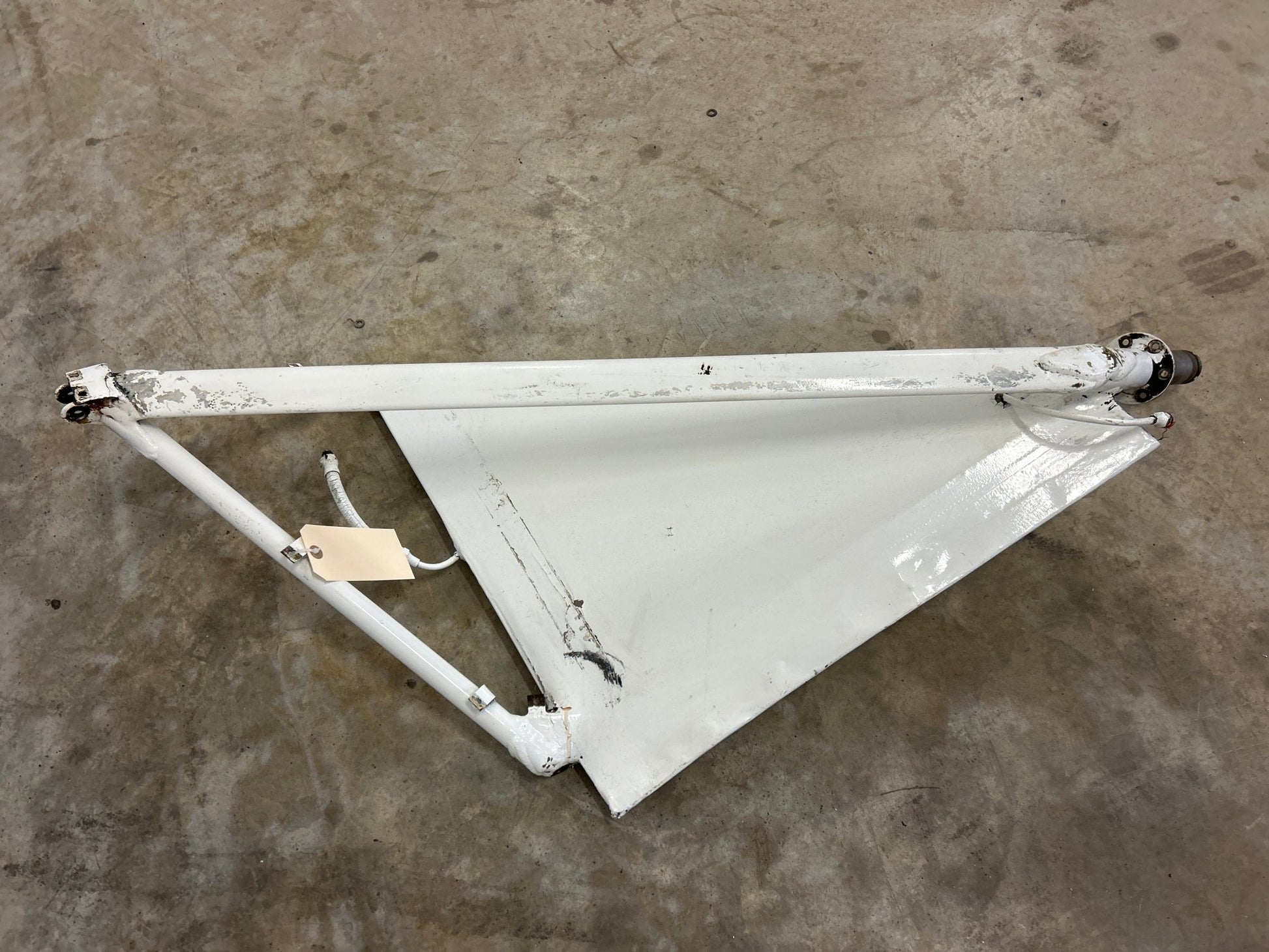 13124 - 00 Piper VEE ASSEMBLY – Covered, landing gear, LH | FractionAIR Parts - Aircraft Parts & Accessories