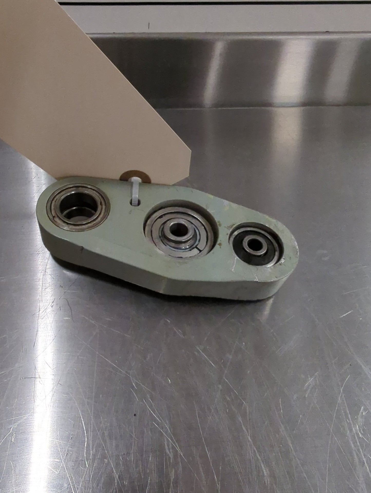 13799E405 British Aerospace Model 3112 Lever Assy, Aileron Geared R/H Wing | FractionAIR Parts - Aircraft Parts & Accessories