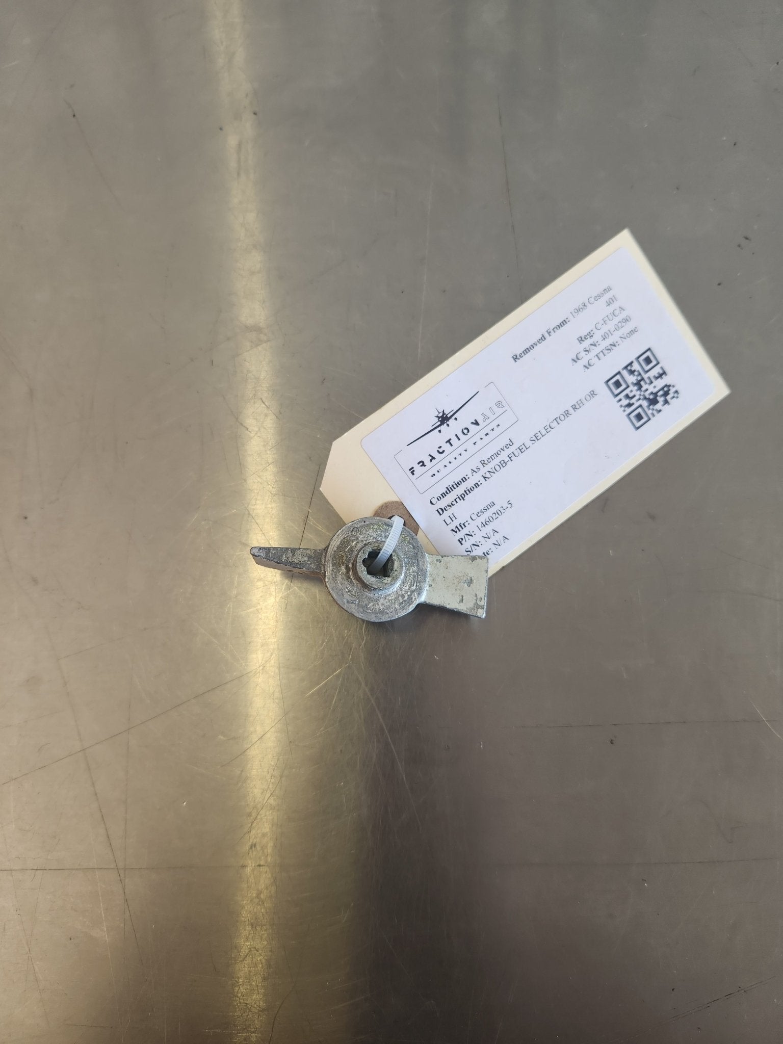 1460203 - 5 Cessna KNOB - FUEL SELECTOR RH OR LH | FractionAIR Parts - Aircraft Parts & Accessories