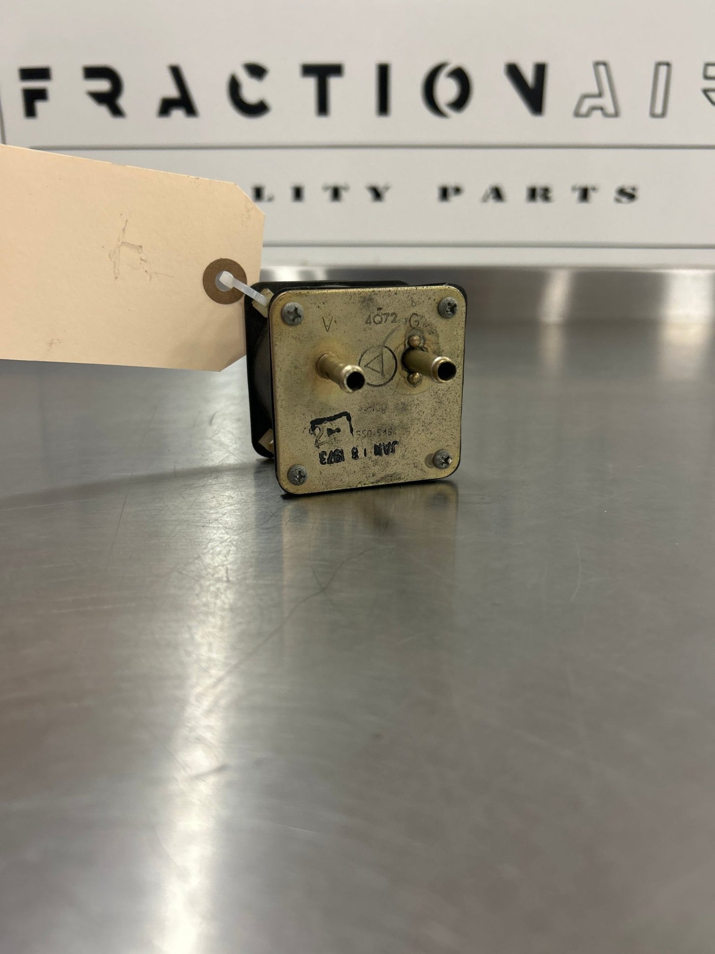 1G10 - 1 1966 Piper Cherokee 140 Succion Gauge 550 - 545 | FractionAIR Parts - Aircraft Parts & Accessories