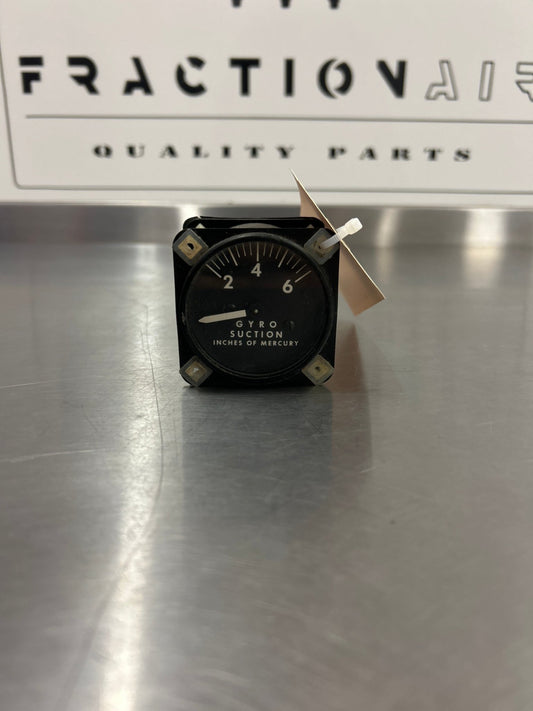 1G10 - 1 1966 Piper Cherokee 140 Succion Gauge 550 - 545 | FractionAIR Parts - Aircraft Parts & Accessories