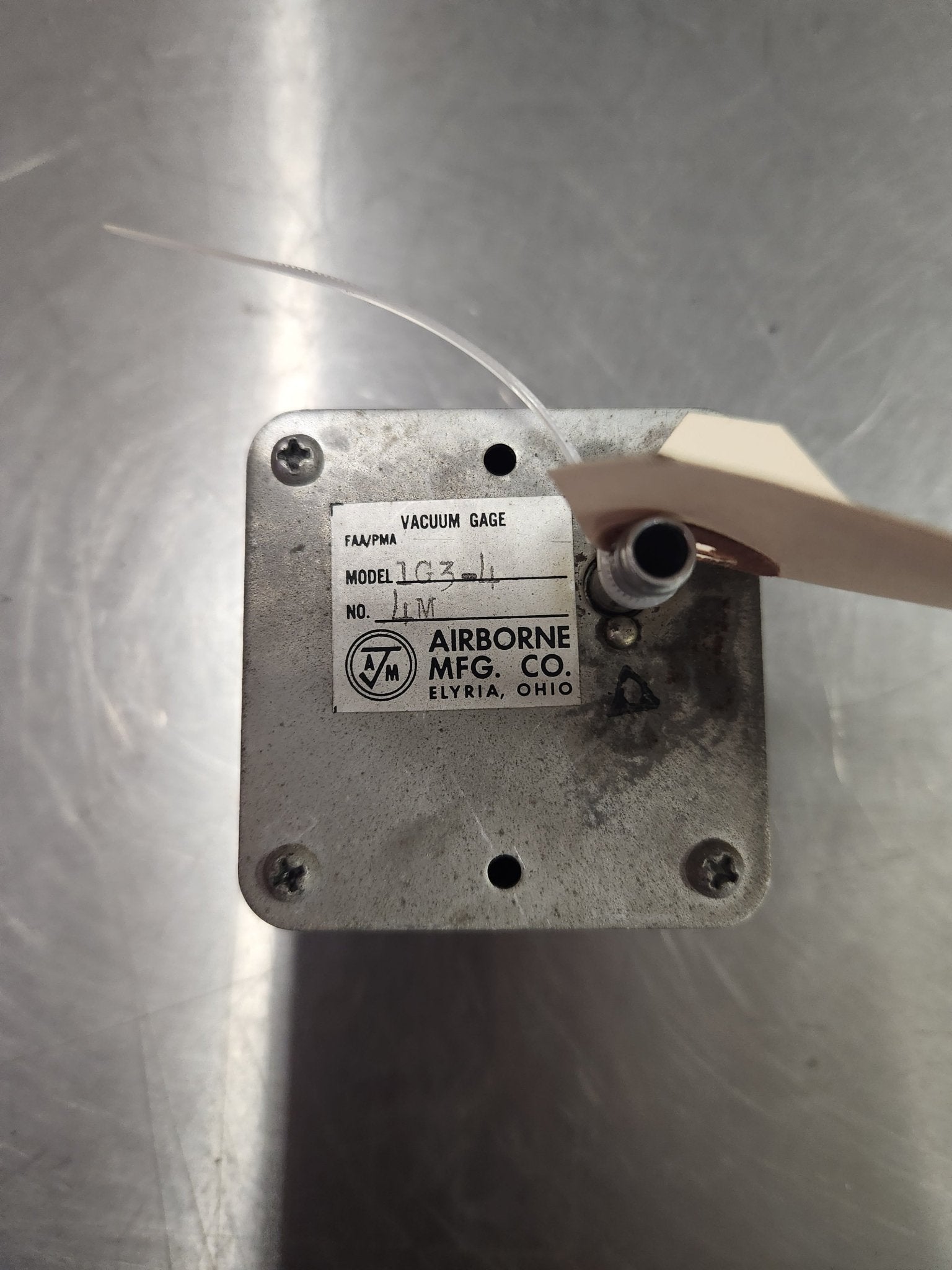 1G3 - 4 Airborne MFG. Co. Vacuum Gauge | FractionAIR Parts - Aircraft Parts & Accessories