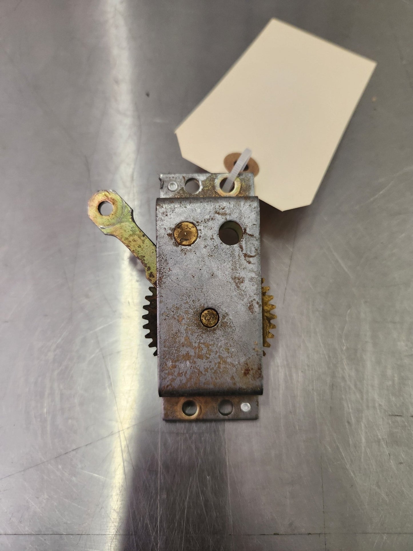 1M2 - 3 Airborne GEAR BOX ASSY - SELECTOR LH 5015104 - 3 | FractionAIR Parts - Aircraft Parts & Accessories