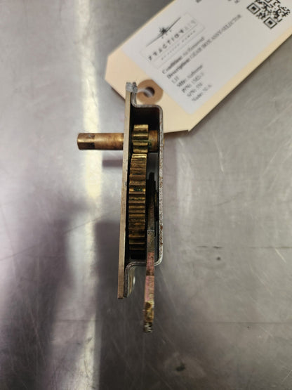 1M2 - 3 Airborne GEAR BOX ASSY - SELECTOR LH 5015104 - 3 | FractionAIR Parts - Aircraft Parts & Accessories