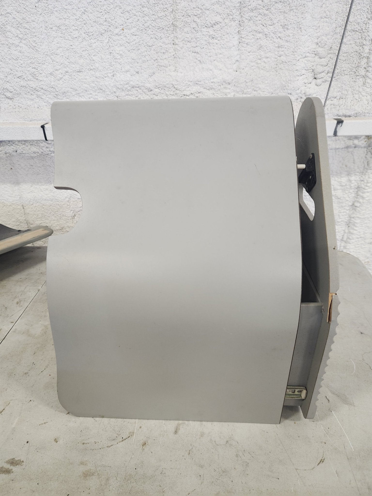 20590 - 001 Cabinet L/H | FractionAIR Parts - Aircraft Parts & Accessories