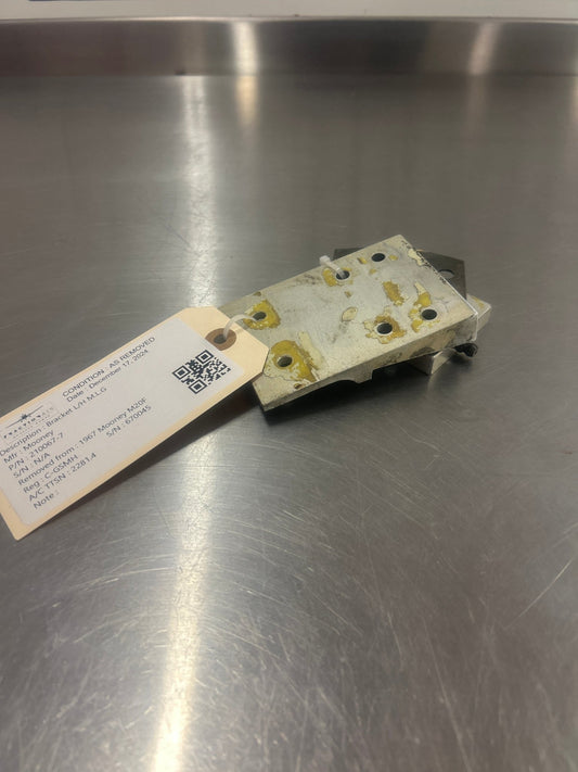 210067 - 7 Bracket L/H M.L.G | FractionAIR Parts - Aircraft Parts & Accessories