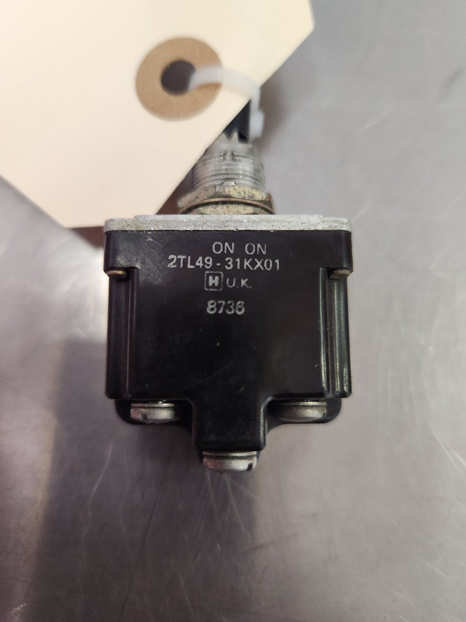 2TL49 - 31KX01 TOGGLE SWITCH | FractionAIR Parts - Aircraft Parts & Accessories