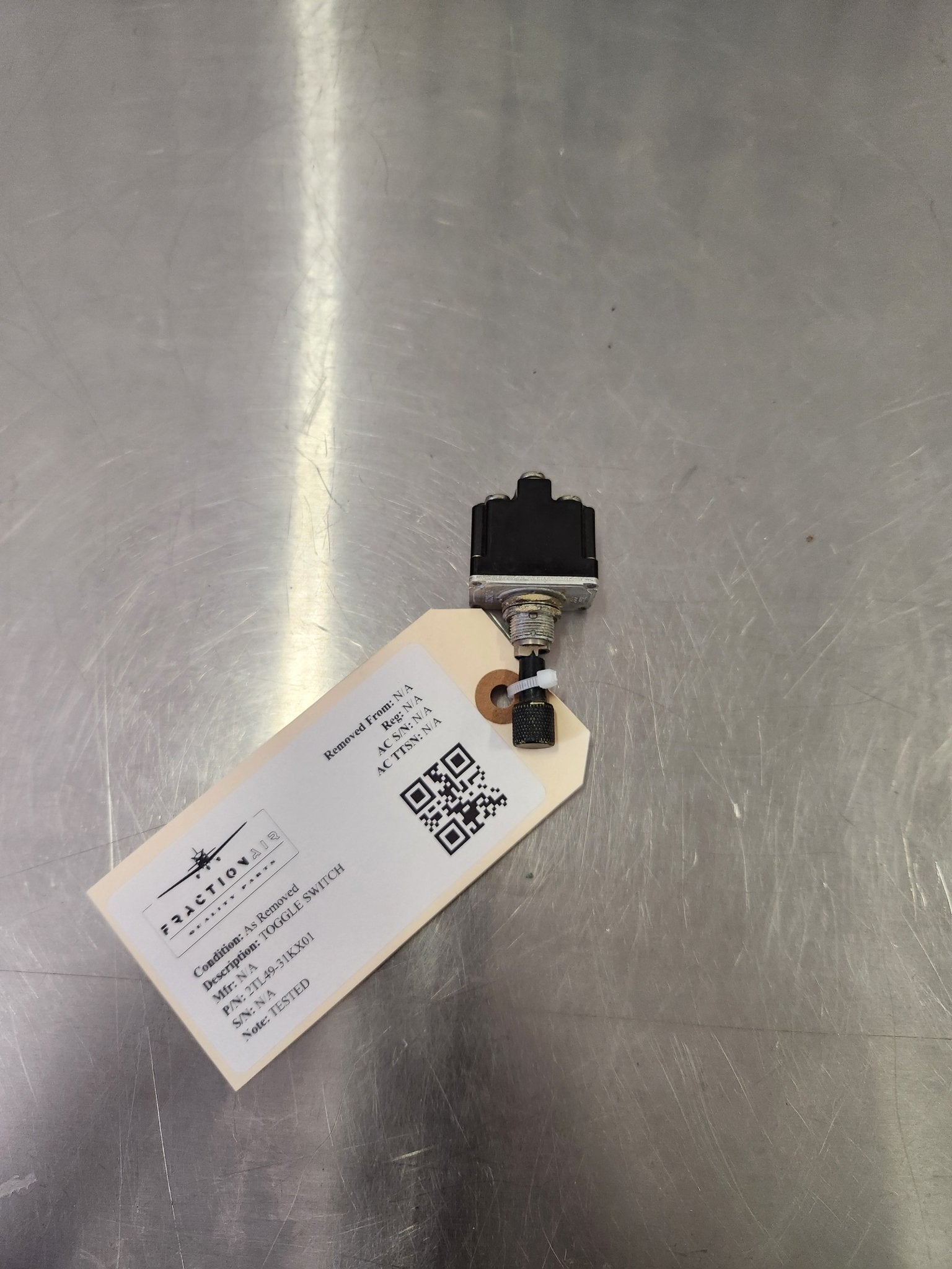2TL49 - 31KX01 TOGGLE SWITCH | FractionAIR Parts - Aircraft Parts & Accessories