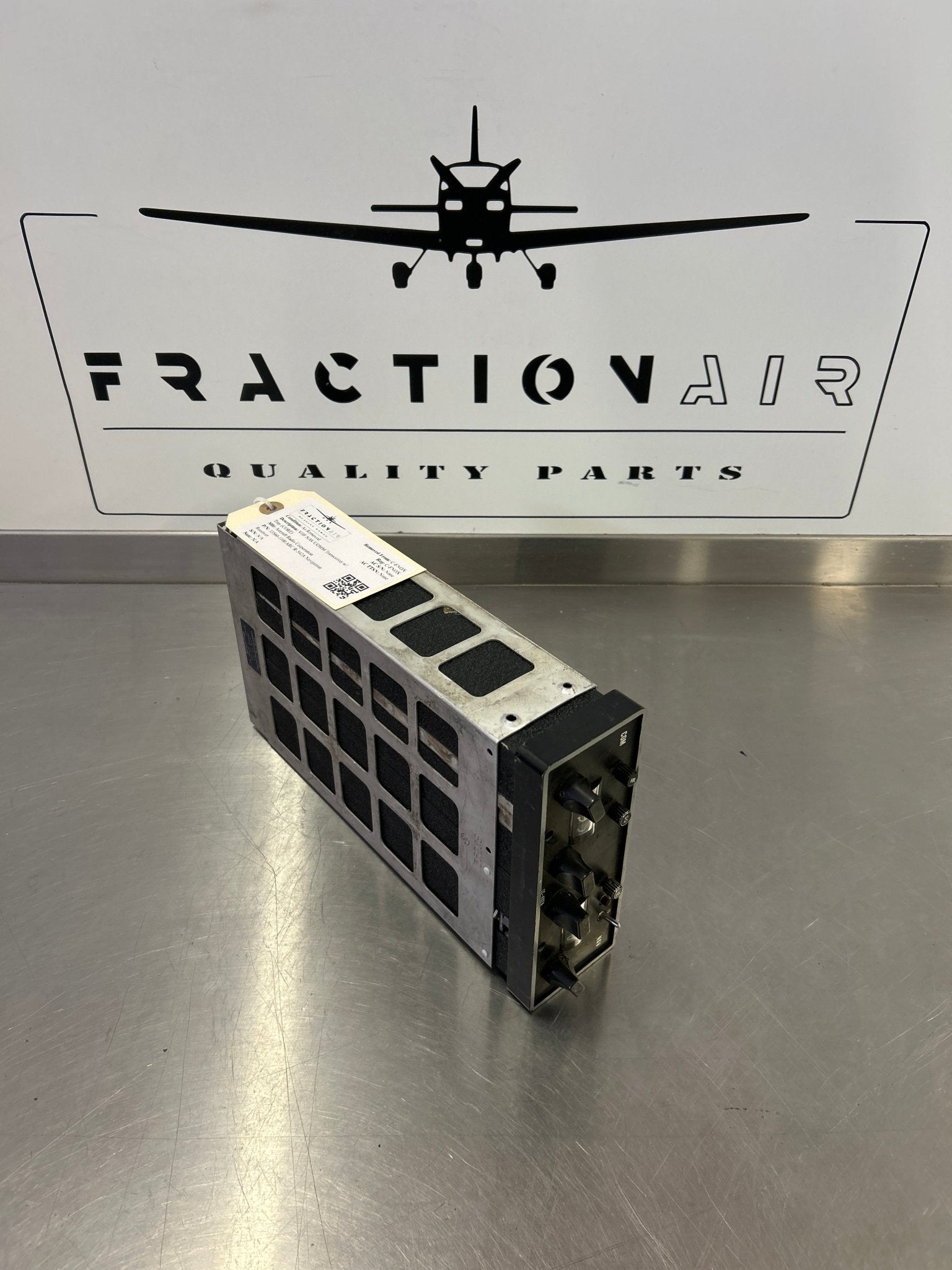33560 - 1100 ARC R - 542A Navigation Receiver Aircraft Radio Corporation VHF NAV/COMM Transceiver w/ Tray (CORE) | FractionAIR Parts - Aircraft Parts & Accessories