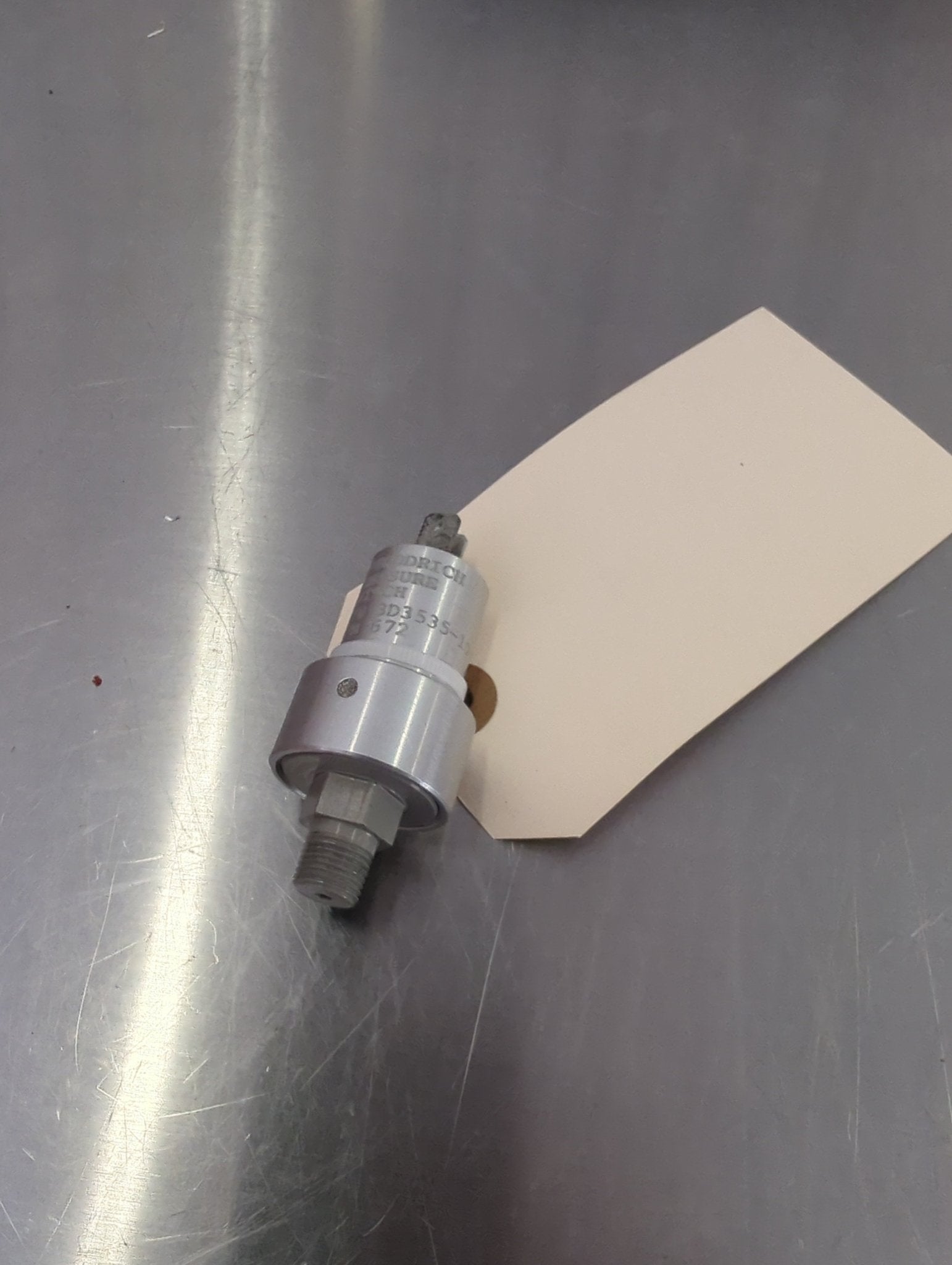 3D3535 - 10 BF Goodrich Pressure Switch | FractionAIR Parts - Aircraft Parts & Accessories