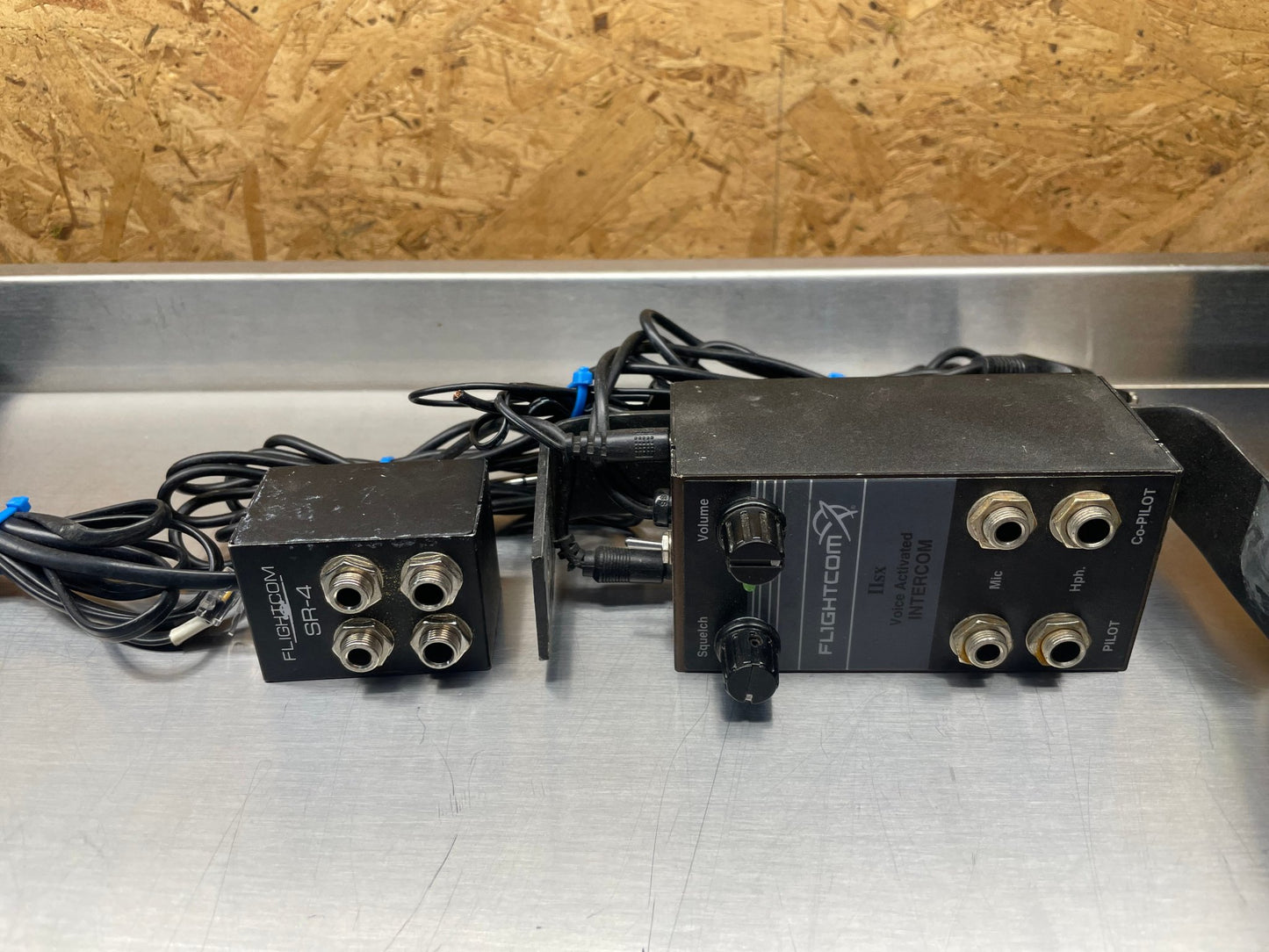 4 Places Intercom IIsx with SR - 4 backseat adapter | FractionAIR Parts - Aircraft Parts & Accessories