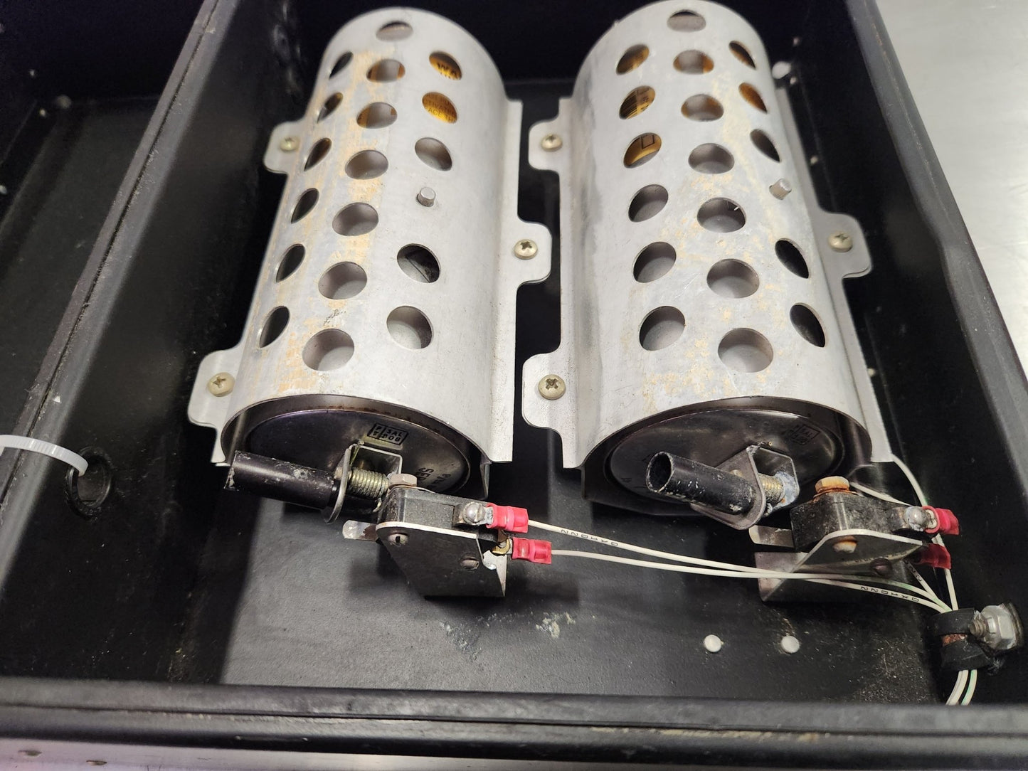 471 - 025 Piper Generator Assy - Oxygen 801386 - 22 801386 - 22 | FractionAIR Parts - Aircraft Parts & Accessories