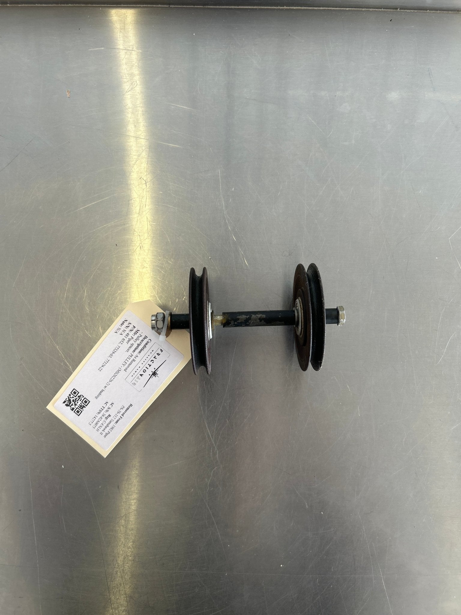 481 652, 77329 - 03, 77329 - 22 Piper PULLEY - (MS20220 - 2) w/ bushing - Pulley spacer, | FractionAIR Parts - Aircraft Parts & Accessories