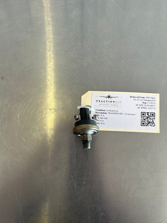 486 440 TRANSDUCER - Oil pressure | FractionAIR Parts - Aircraft Parts & Accessories