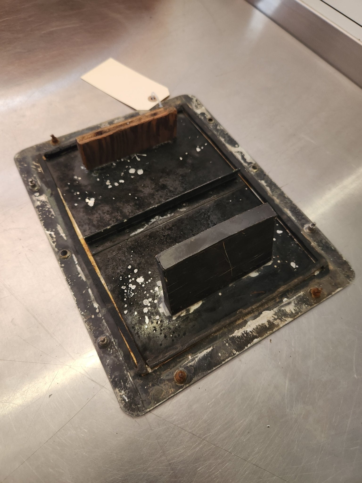 5011152 - 1 Cessna DOOR ASSY - BATTERY ACCESS | FractionAIR Parts - Aircraft Parts & Accessories