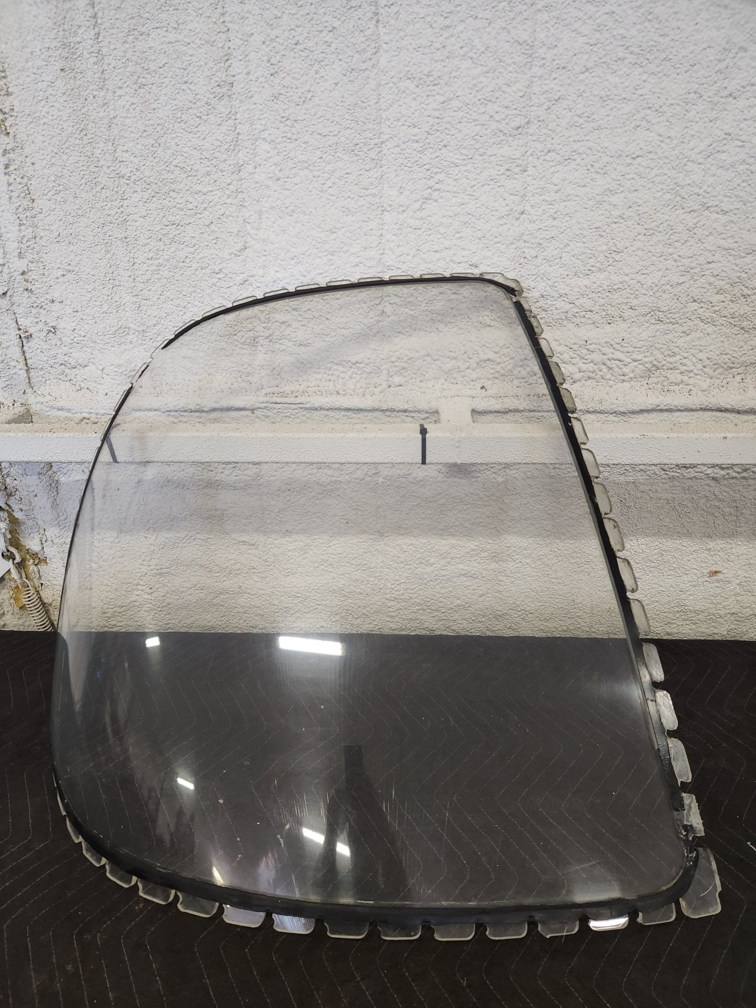 5011162 - 4 Cessna WINDSHIELD - RH | FractionAIR Parts - Aircraft Parts & Accessories