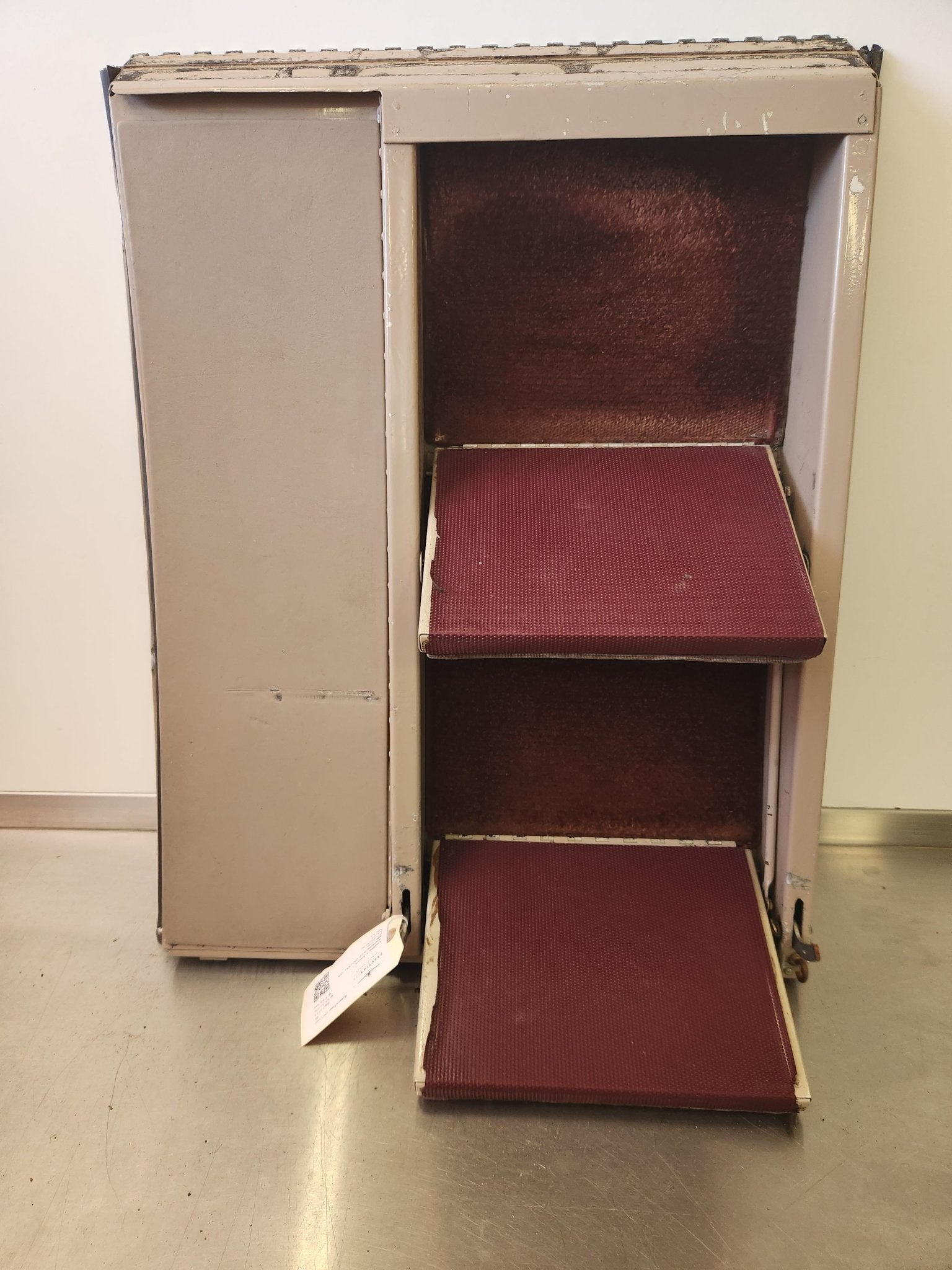 5011180 - 204 Cessna DOOR ASSY - LWR CABIN | FractionAIR Parts - Aircraft Parts & Accessories