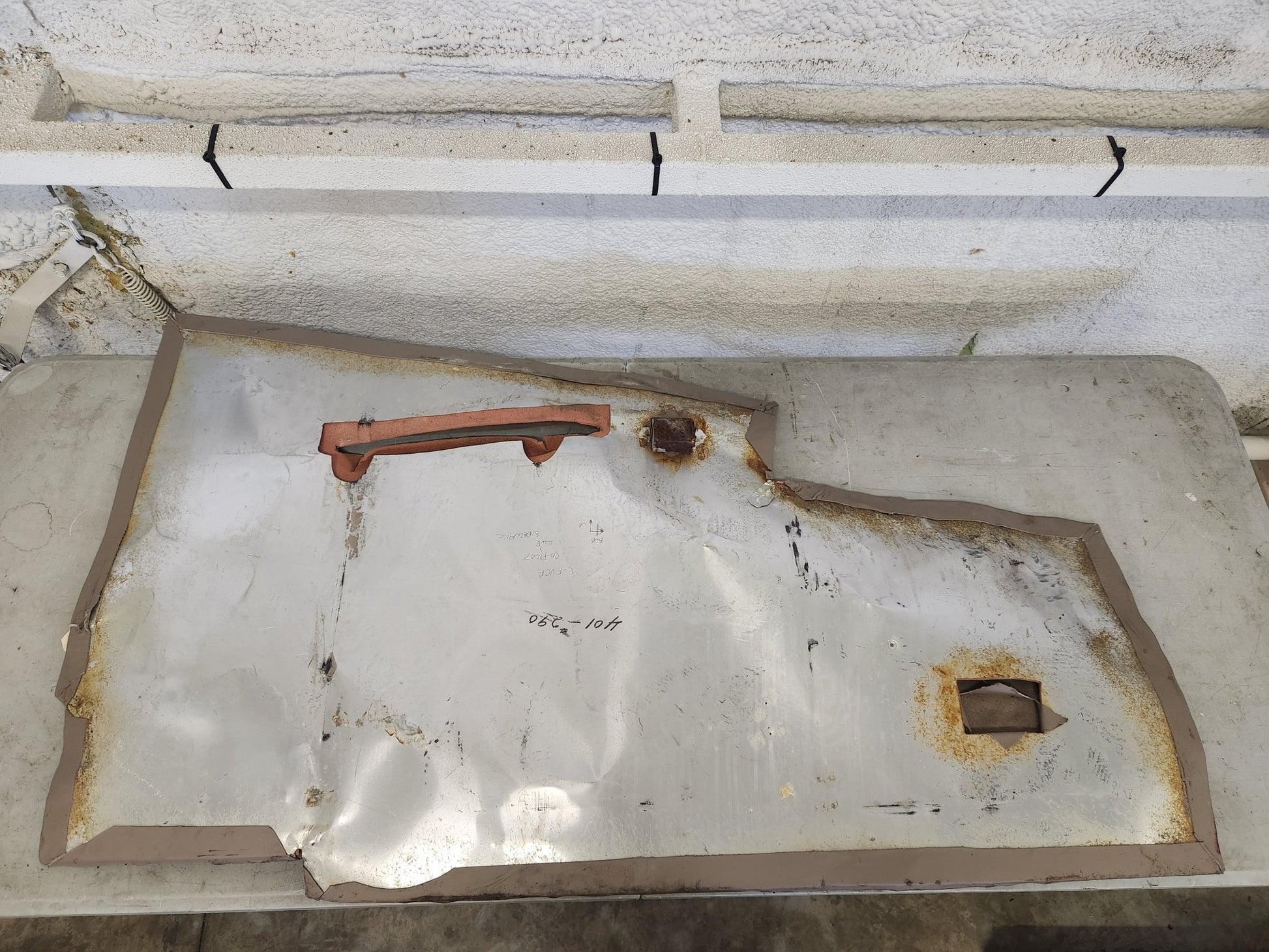 5014033 - 9 Cessna PANEL ASSY - FWD RH | FractionAIR Parts - Aircraft Parts & Accessories
