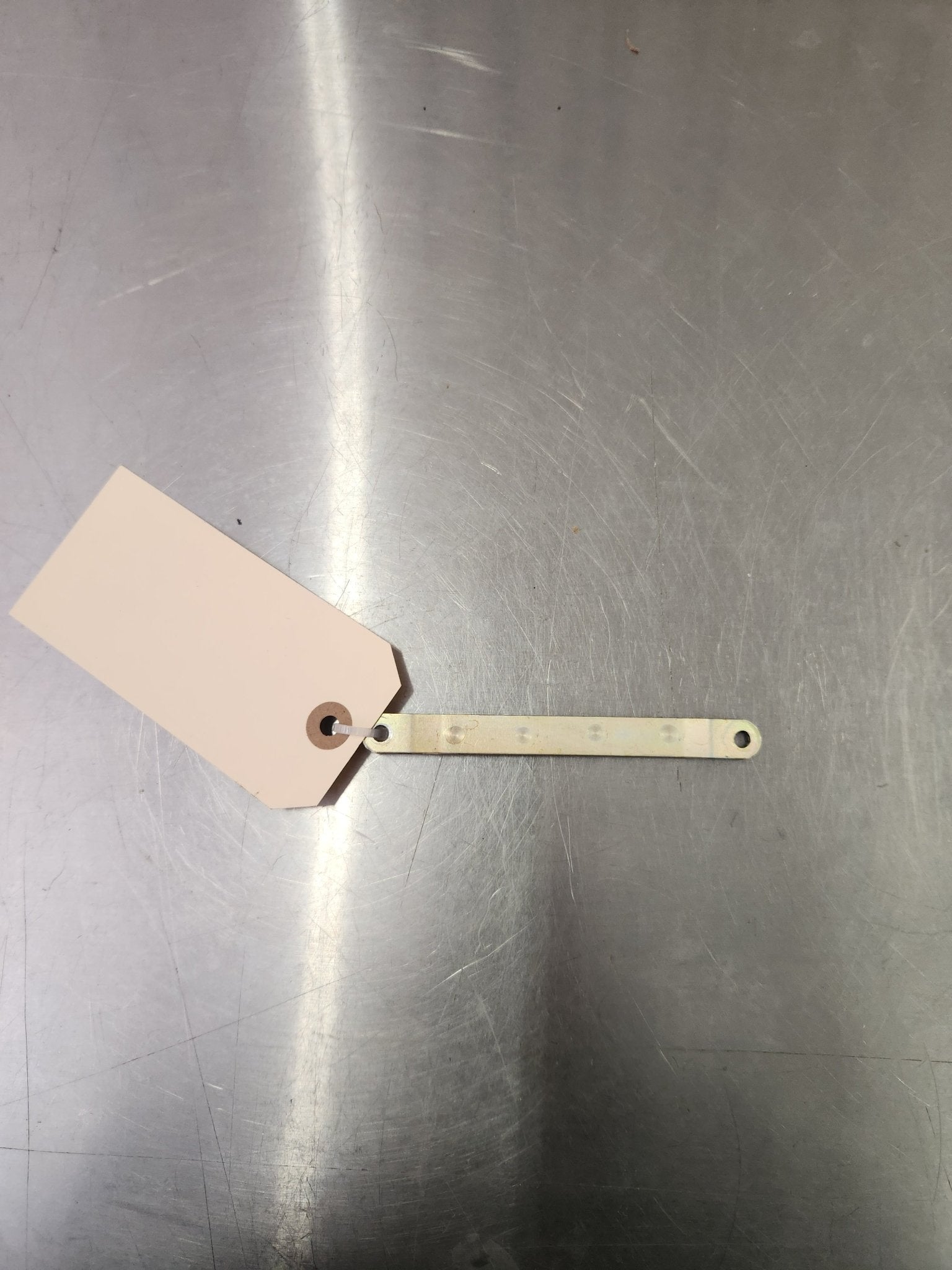 5015039 - 1 Cessna LINK ASSY - PARKING BRAKE VALVES | FractionAIR Parts - Aircraft Parts & Accessories