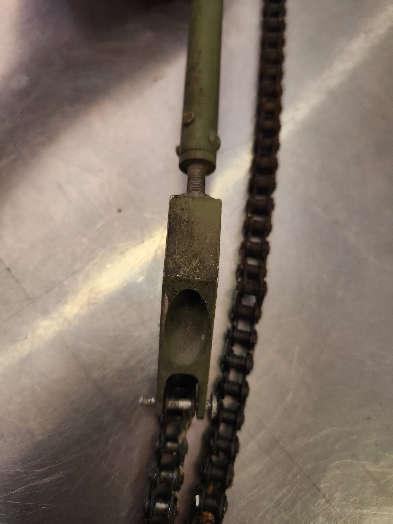 5015045 - 1, 5000008 - 50, 5000008 - 51 Cessna CONTROL YOKE INTERCONNECT ROD ASSY W/ CHAIN | FractionAIR Parts - Aircraft Parts & Accessories