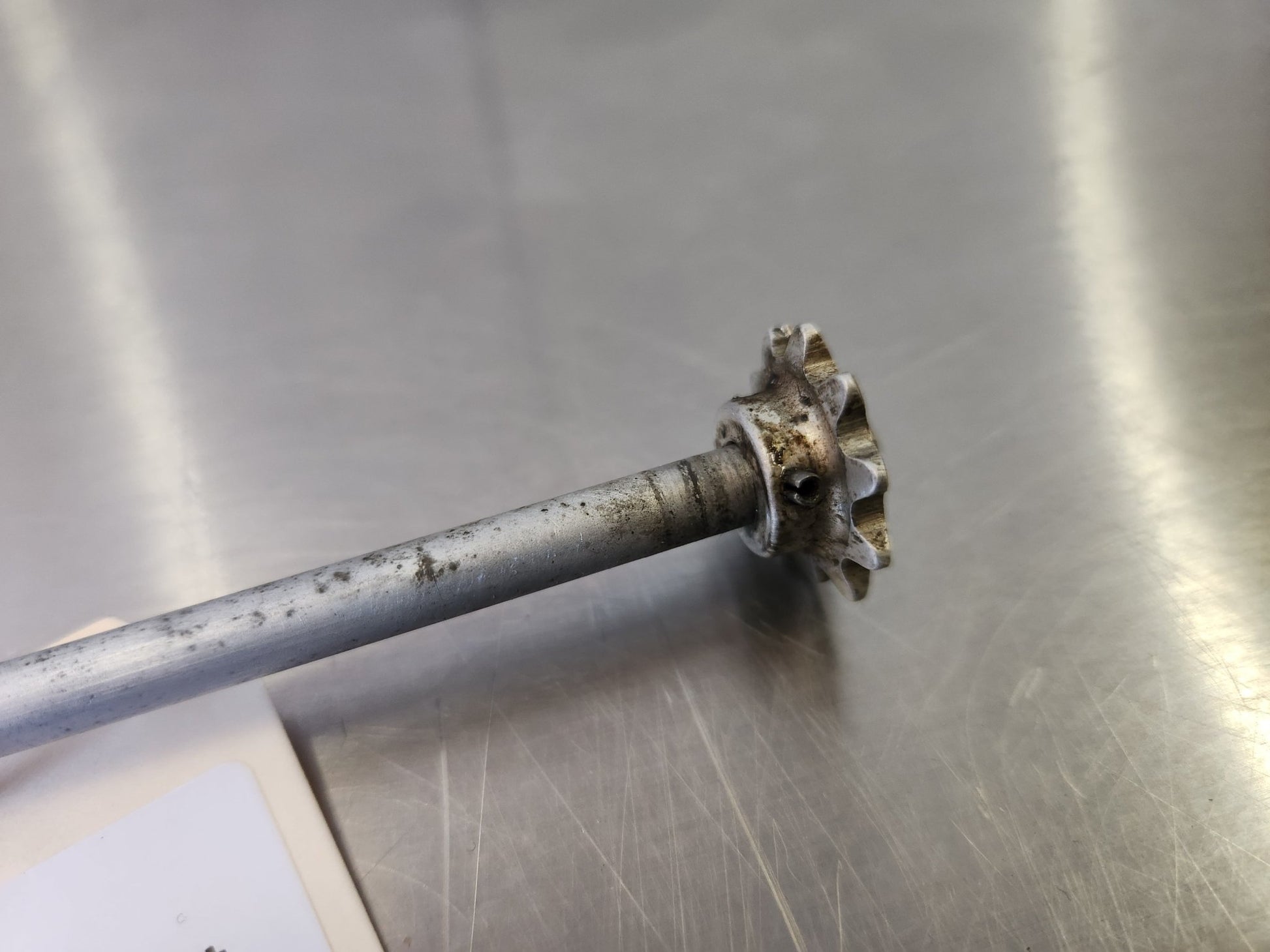 5015052 - 2, 5015059 - 1, H3222 Cessna WHEEL - AILERON TRIM ASSY W/SHAFT AND GEAR SPUR | FractionAIR Parts - Aircraft Parts & Accessories