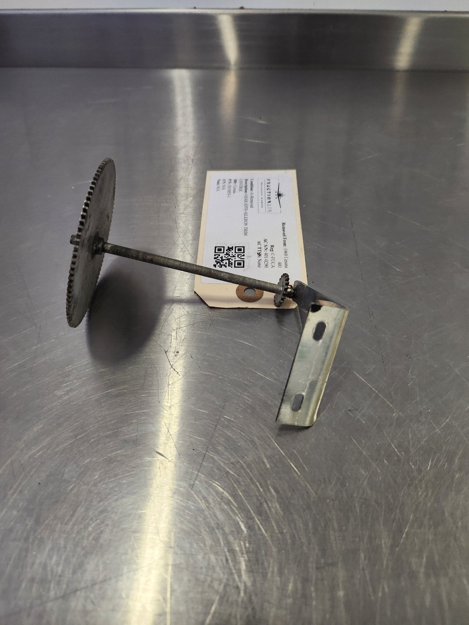 5015053 - 1 Cessna GEAR ASSY - AILERON TRIM CONTROL | FractionAIR Parts - Aircraft Parts & Accessories