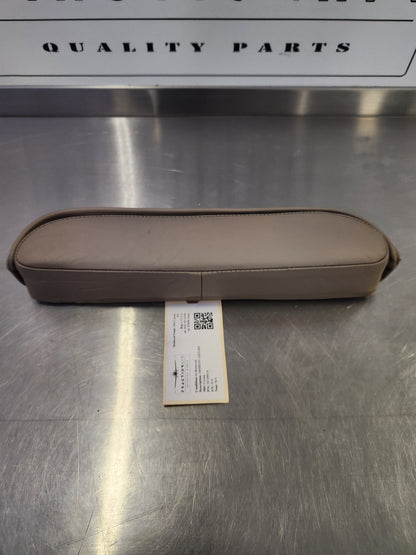5015092 - 8 Cessna ARMREST ASSY - RH | FractionAIR Parts - Aircraft Parts & Accessories