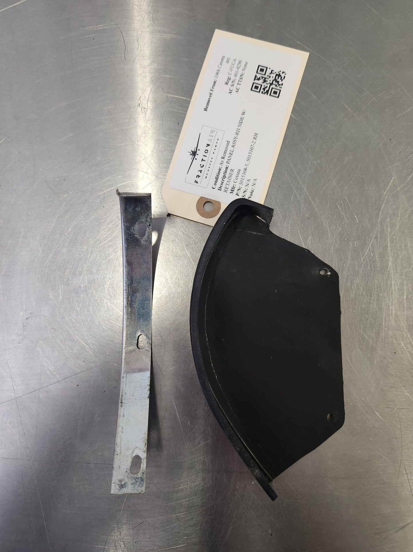 5015108 - 5, 5015107 - 2 RH Cessna PANEL ASSY - RH SIDE W/ RETAINER | FractionAIR Parts - Aircraft Parts & Accessories