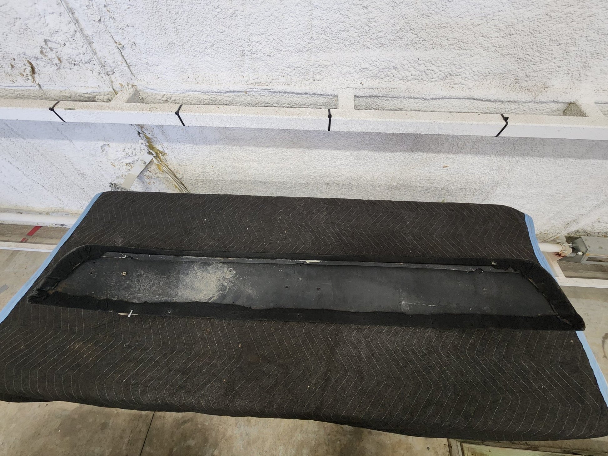 5017151 - 2 Cessna EXTENSION ASSY - GLARESH!ELD | FractionAIR Parts - Aircraft Parts & Accessories