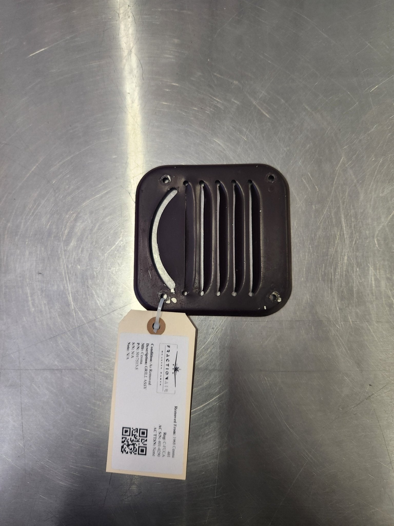 5017517 - 5 Cessna GRILL ASSY | FractionAIR Parts - Aircraft Parts & Accessories