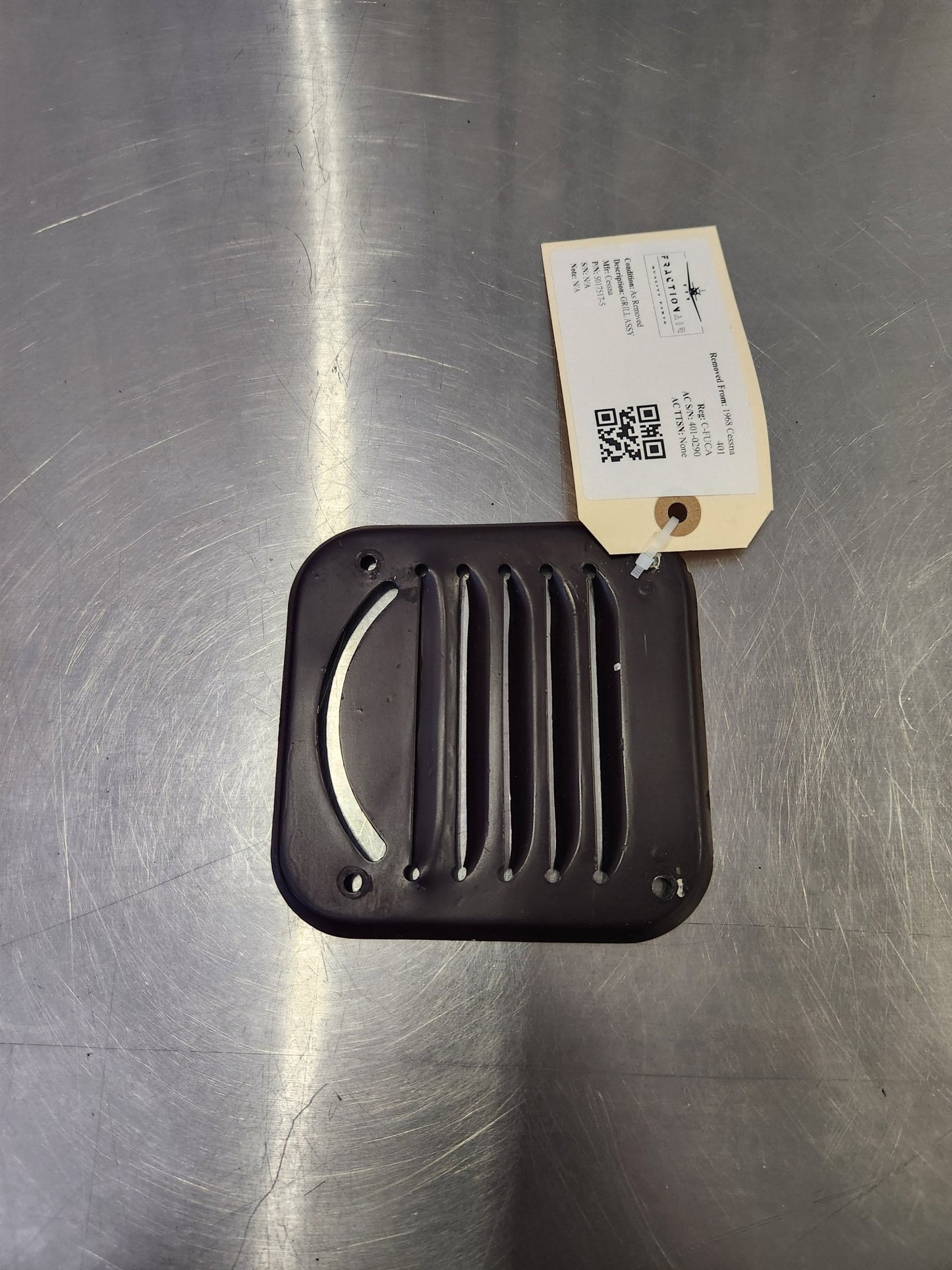 5017517 - 5 Cessna GRILL ASSY | FractionAIR Parts - Aircraft Parts & Accessories