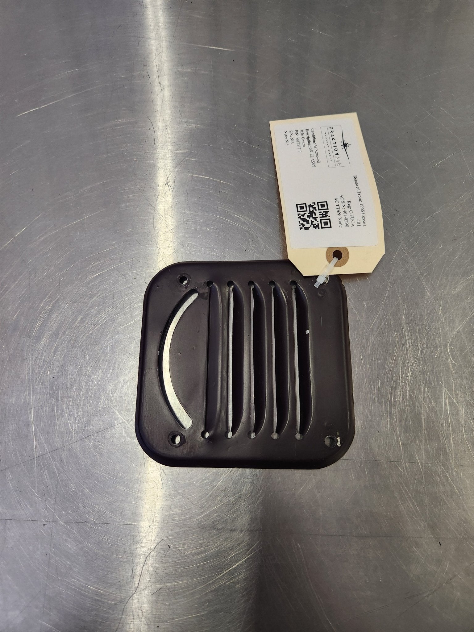 5017517 - 5 Cessna GRILL ASSY | FractionAIR Parts - Aircraft Parts & Accessories