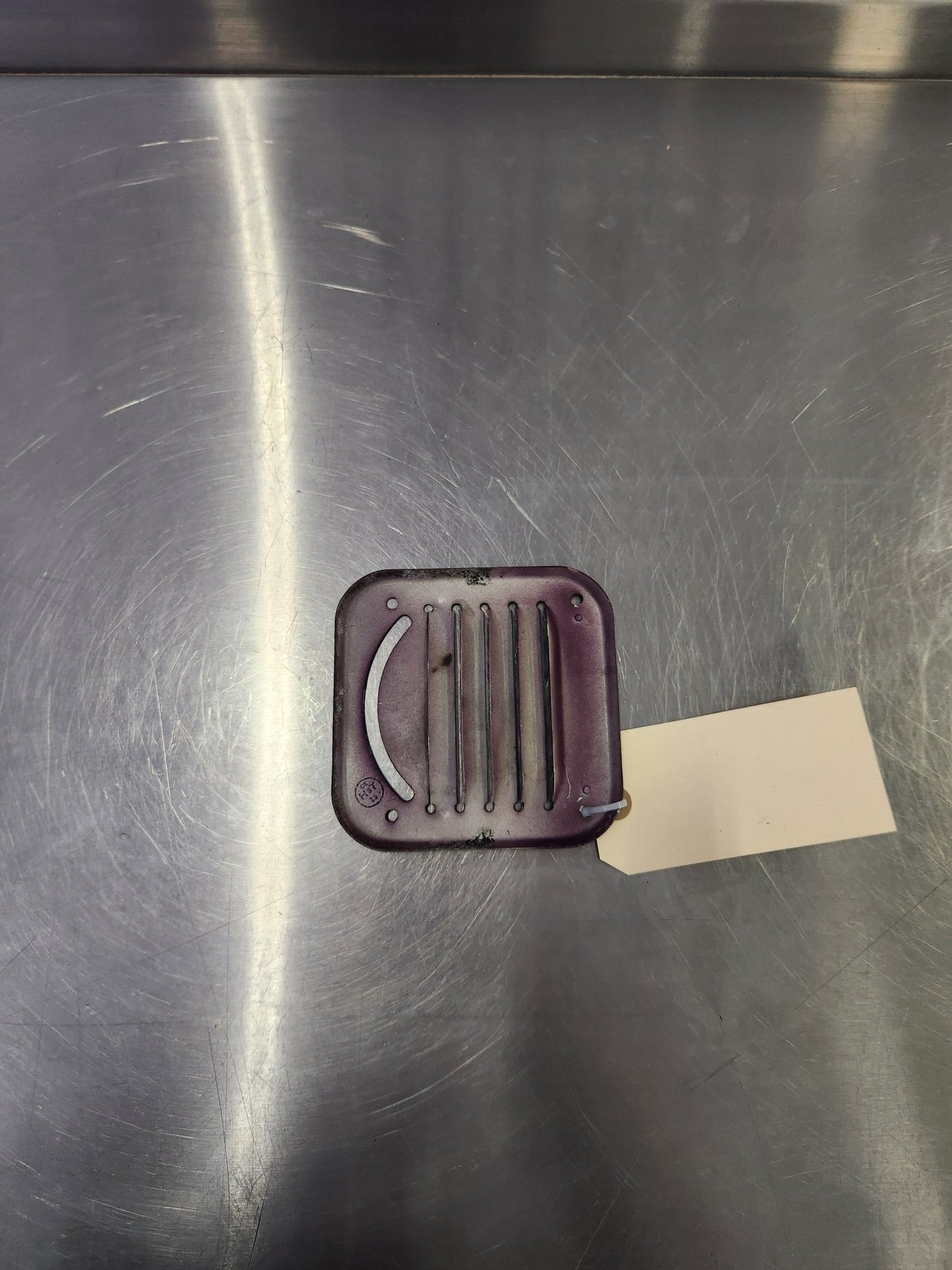 5017517 - 5 Cessna GRILL ASSY | FractionAIR Parts - Aircraft Parts & Accessories