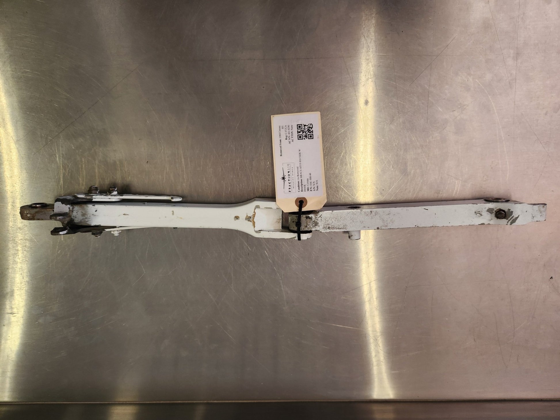 5041 000 - 46 Cessna BRACE ASSY - RH SIDE W/ HOOK | FractionAIR Parts - Aircraft Parts & Accessories