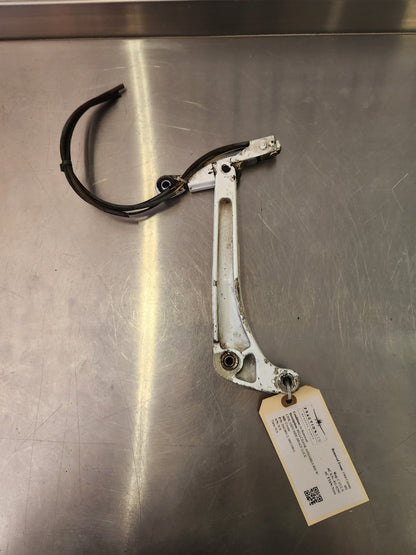 5041001 - 2, 0841100 - 4 Cessna BELLCRANK ASSEMBLY - RH W/ LINK ASSY - SIDE BRACE LOCK | FractionAIR Parts - Aircraft Parts & Accessories